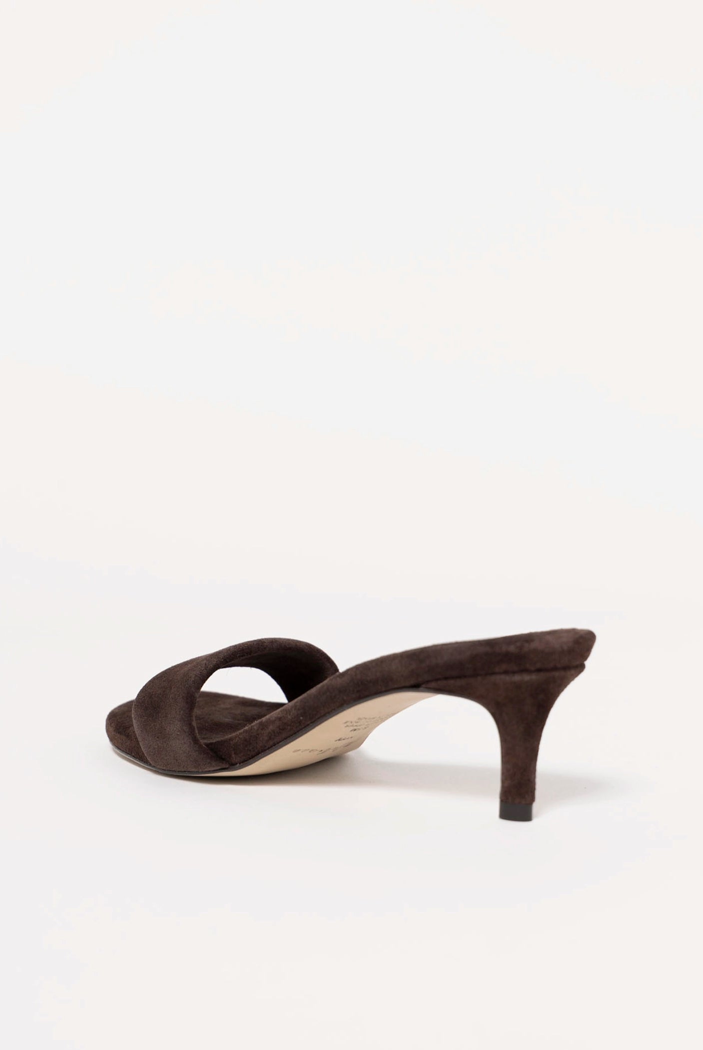 swatch_Chocolate Suede matisse poppy kitten heel sandal