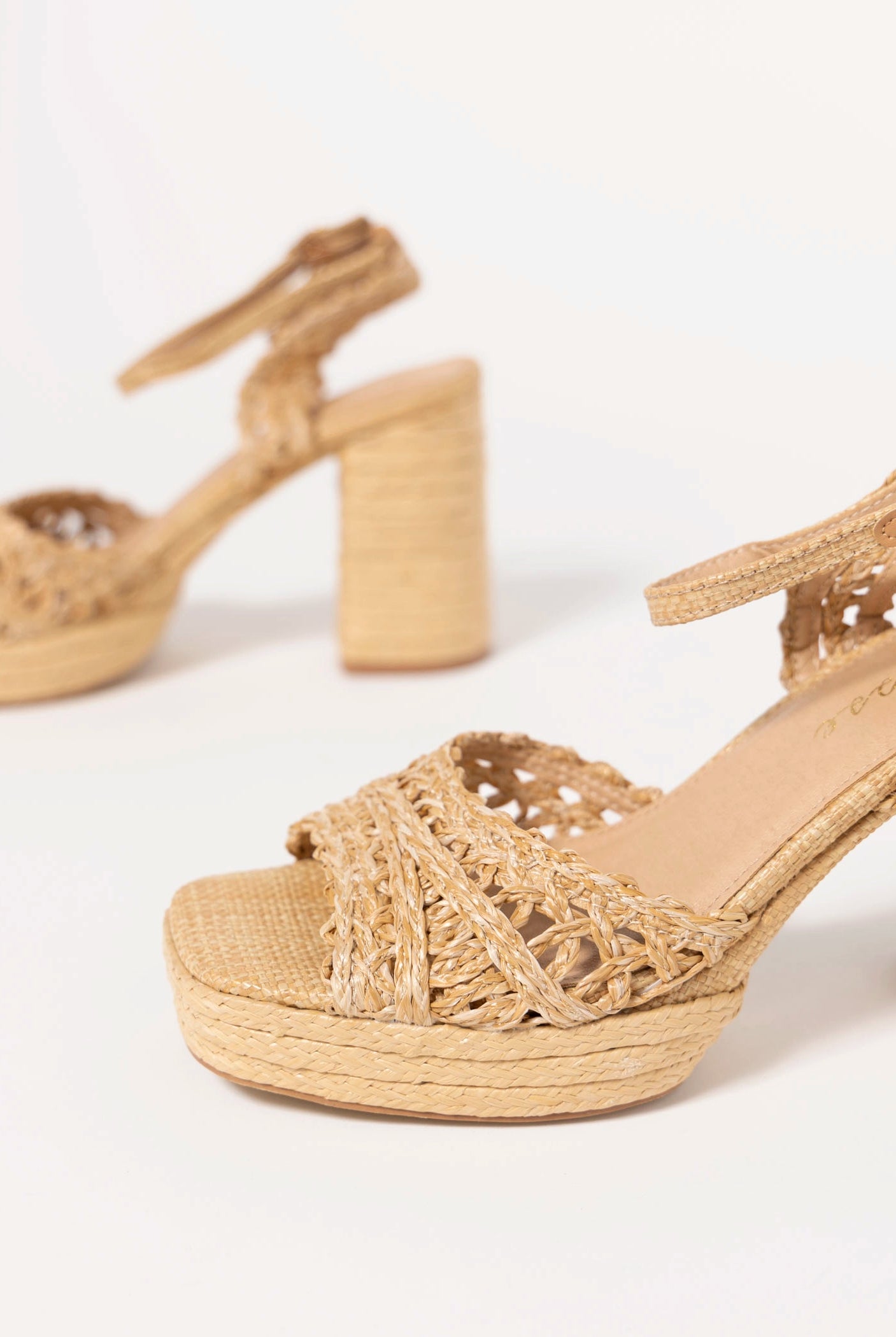 swatch_Natural matisse orion raffia heeled platform sandal