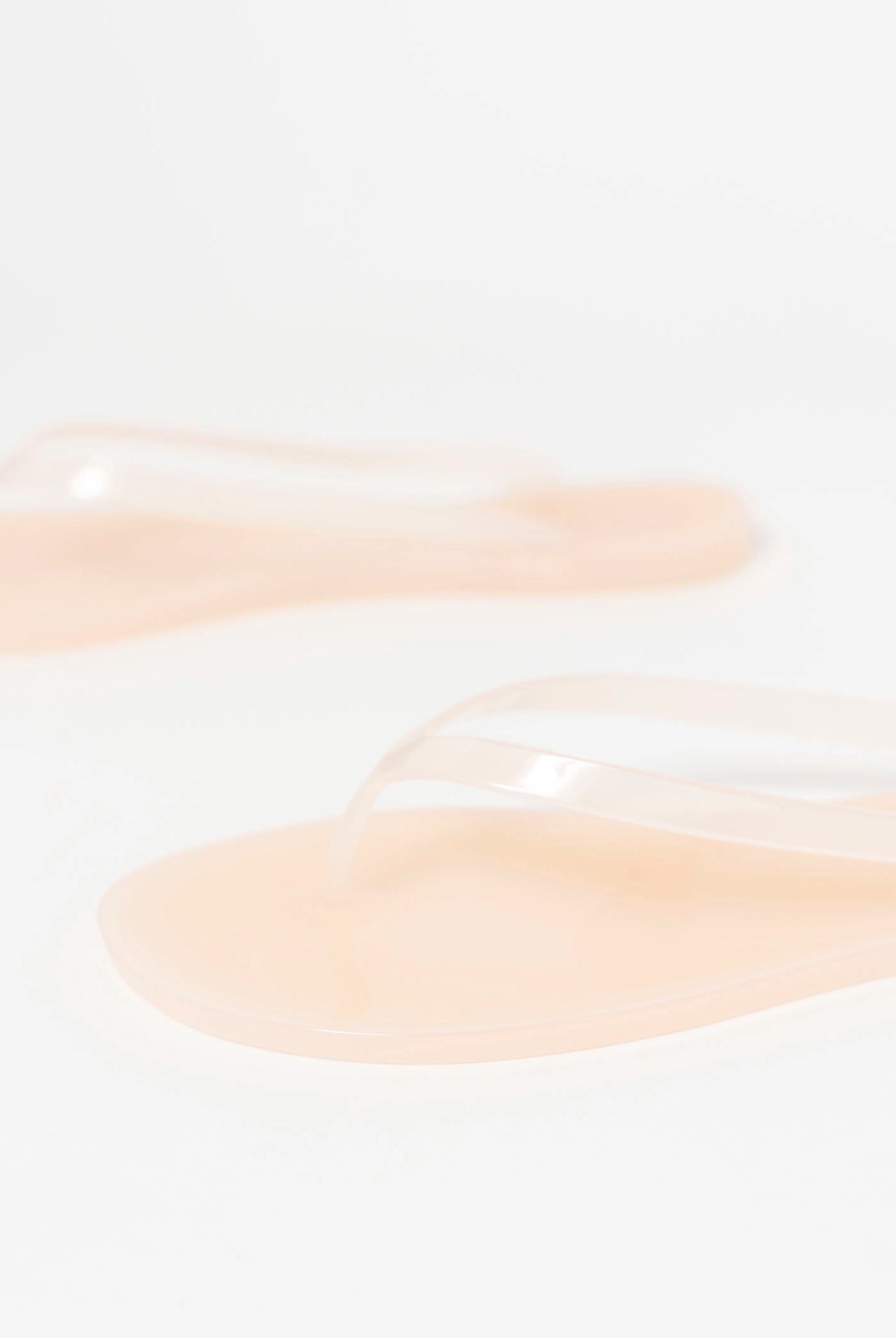 swatch_Nude kate jelly flip flop thong sandal