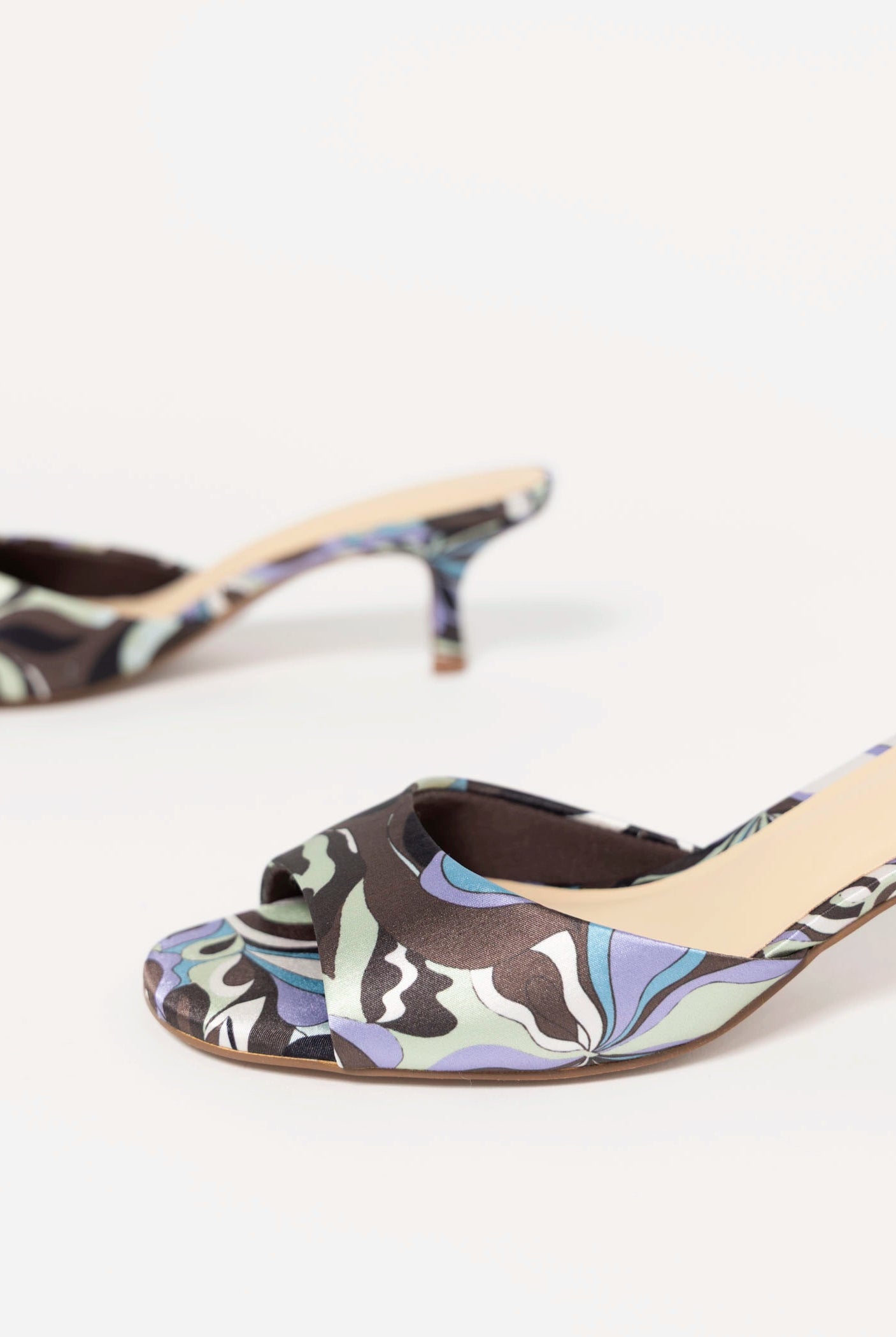 swatch_Purple Multi keep heeled sandal