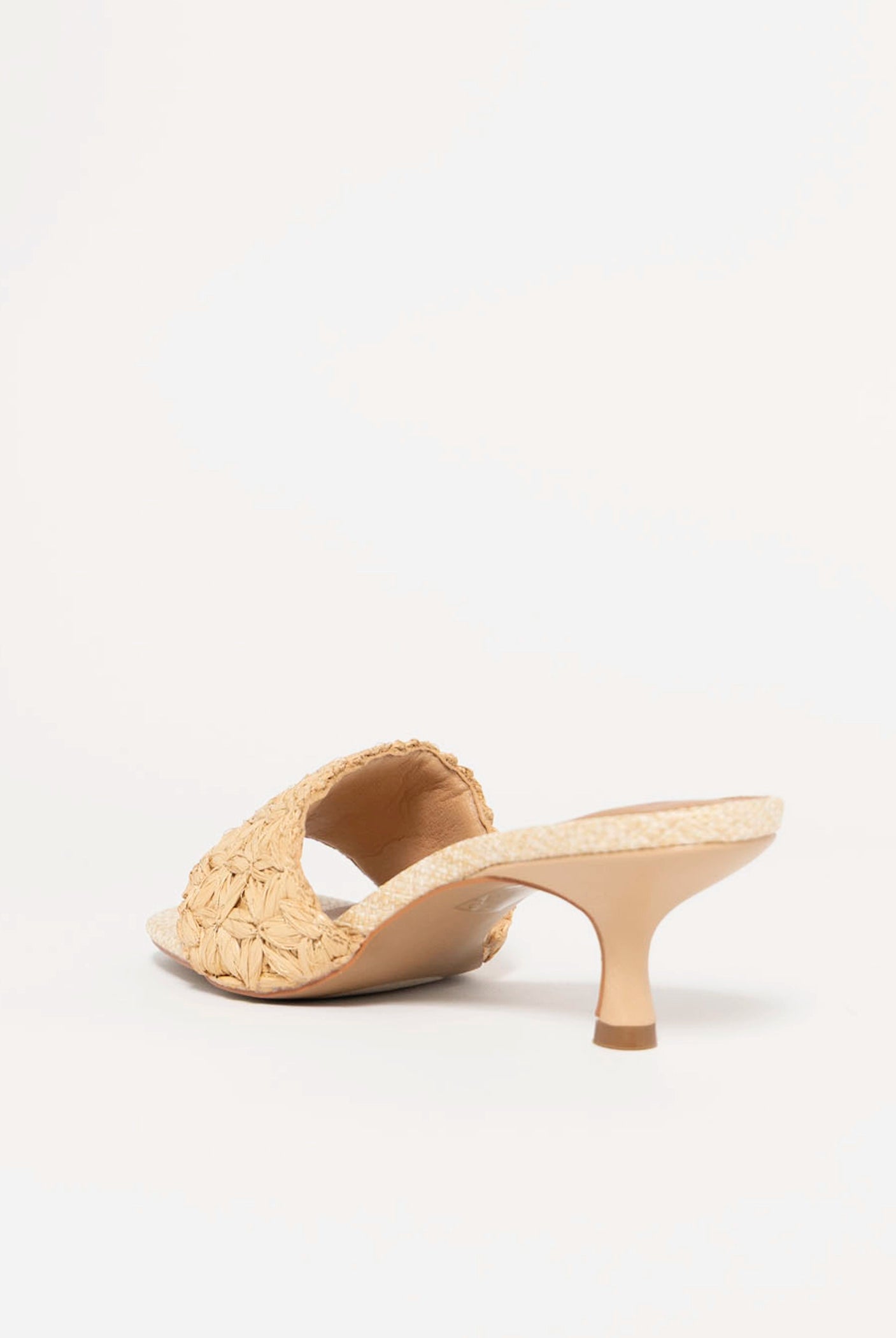 swatch_Natural raffia luna heeled sandal