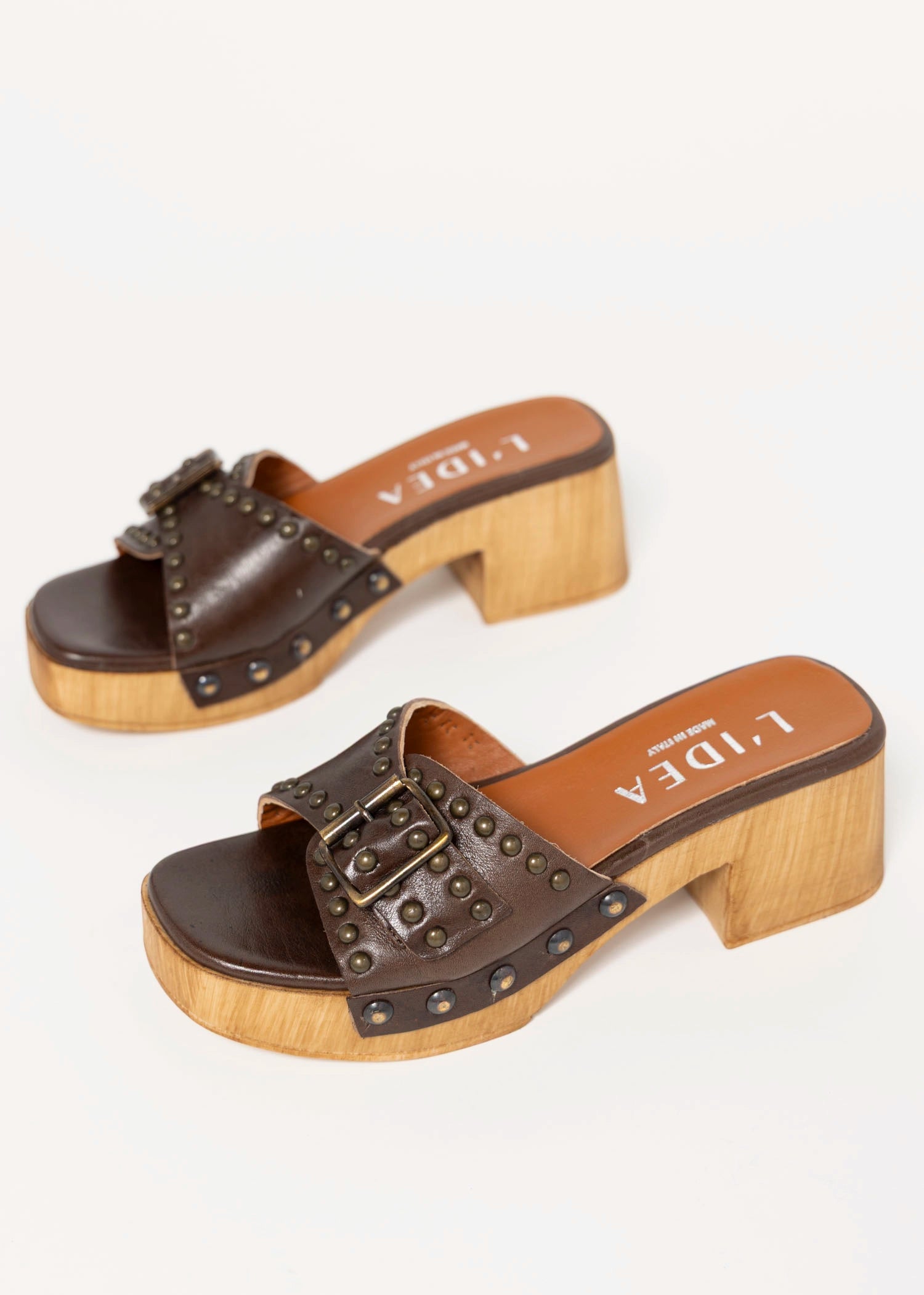 swatch_Brown Leather l'idea clog sandal