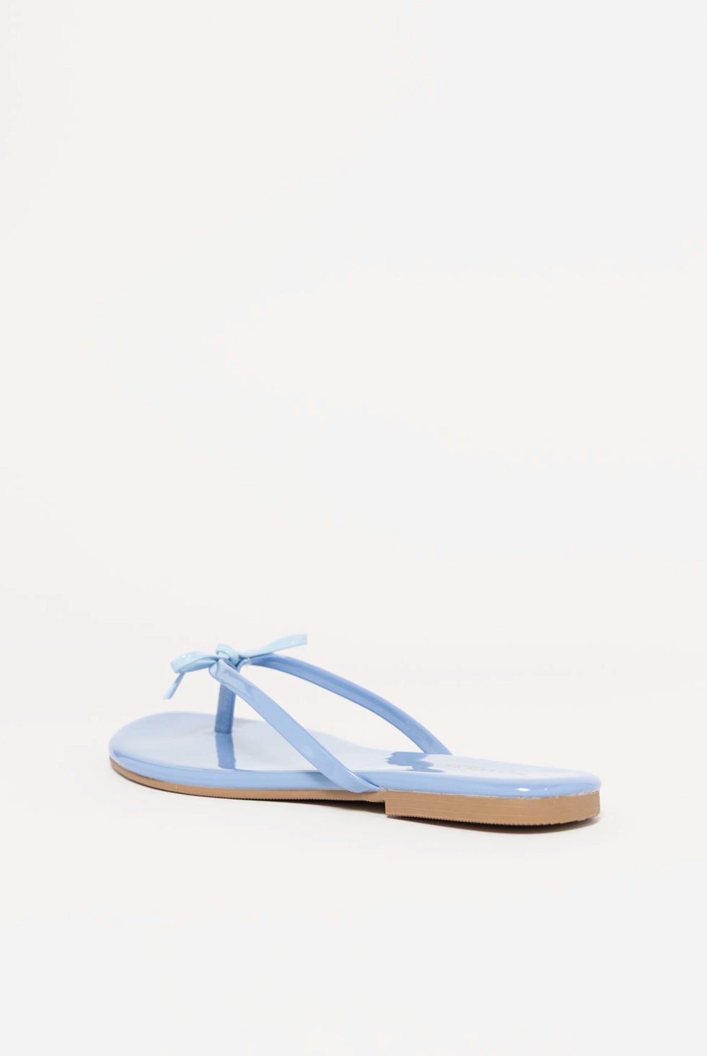 swatch_Blue wishlist flip flop flat sandals