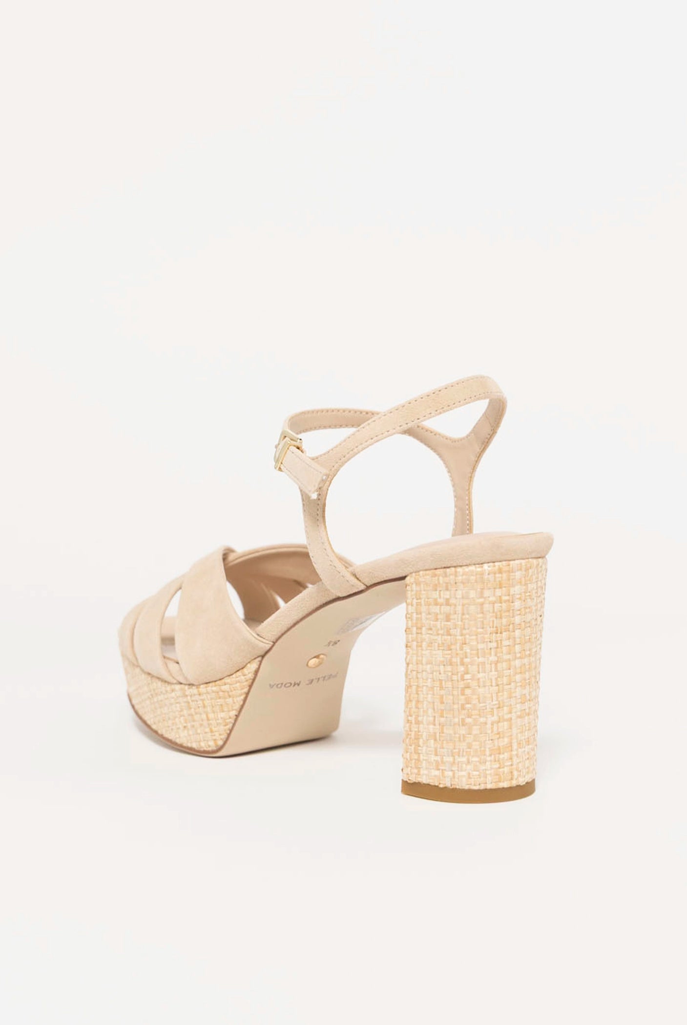 swatch_Beige suede pelle moda petina platform sandal