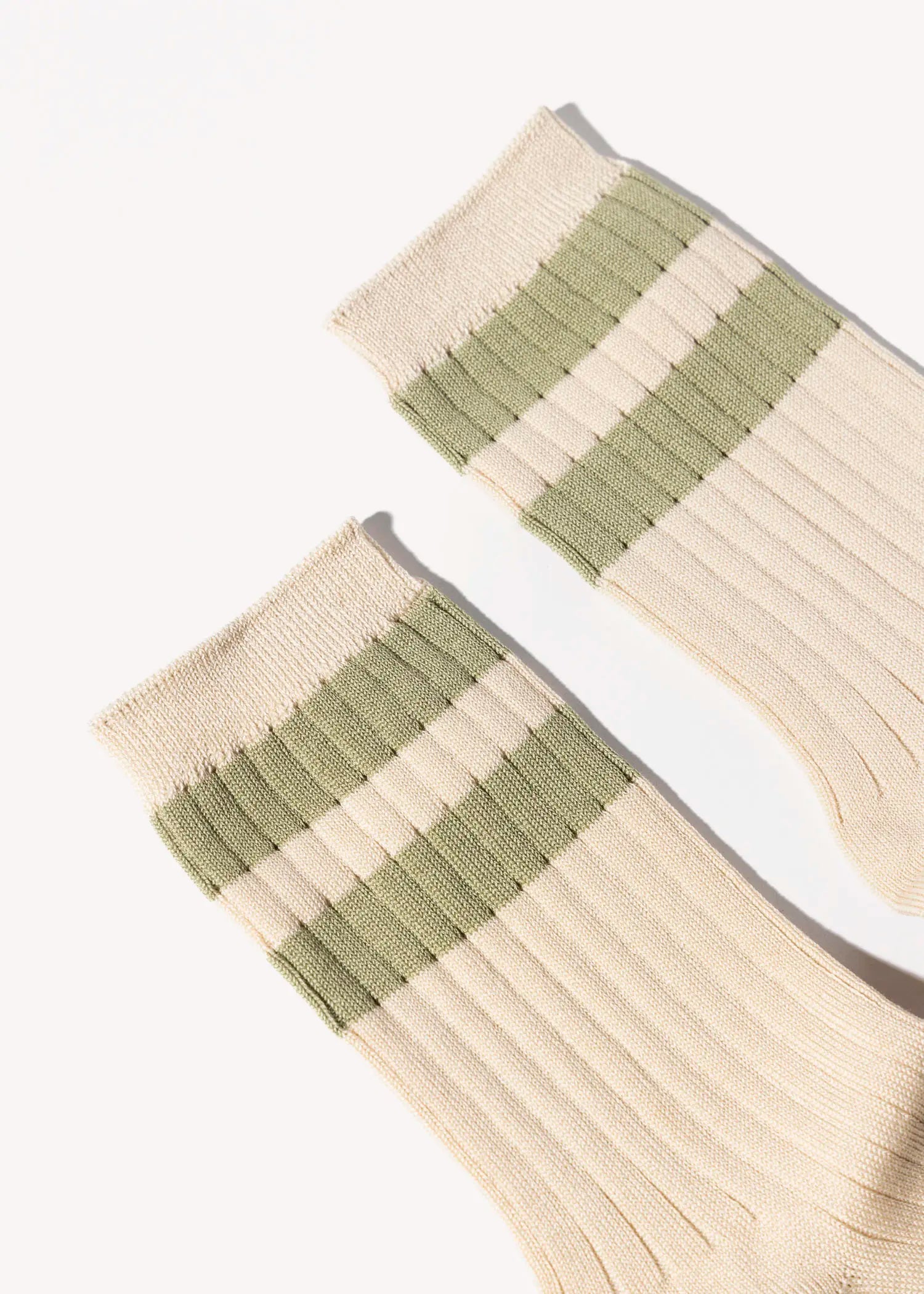 swatch_guacamole her varsity socks accessories