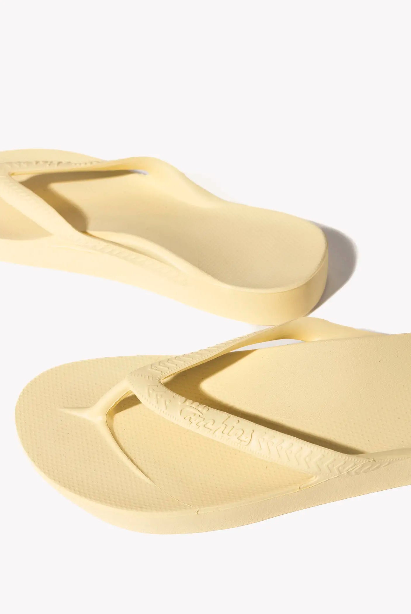 swatch_lemon arch support flip flop flat sandals