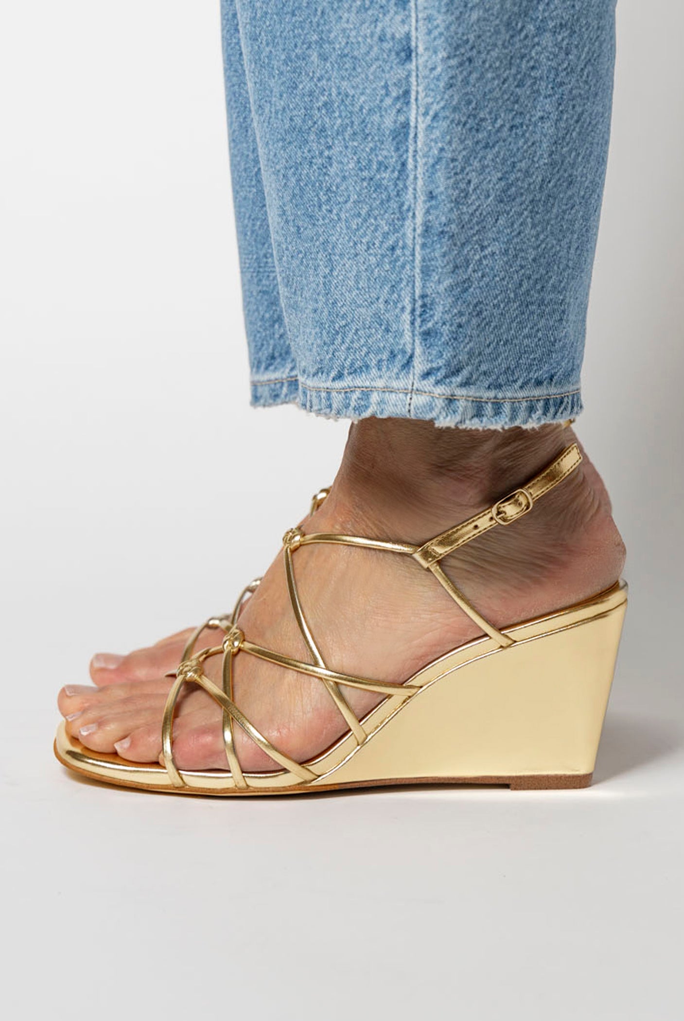swatch_platino socialz wedge sandal heels