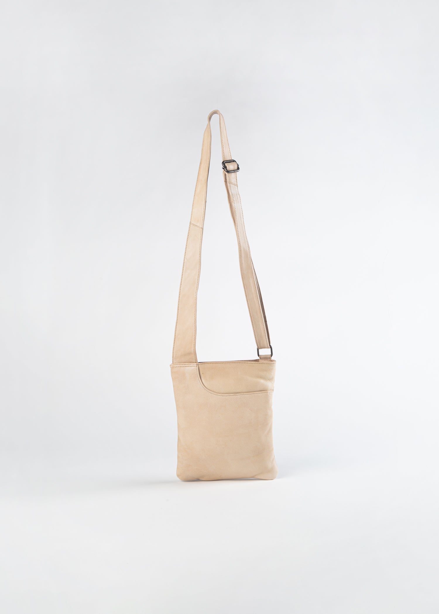 swatch_Oat athena crossbody handbags