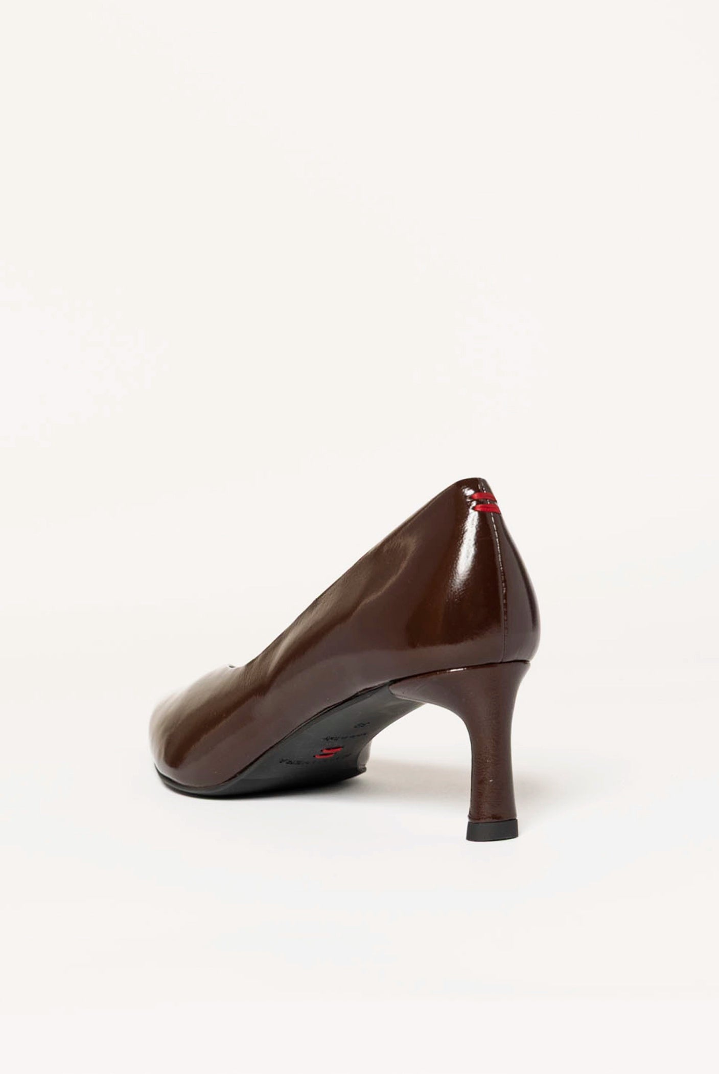 swatch_Brown patent gil pump