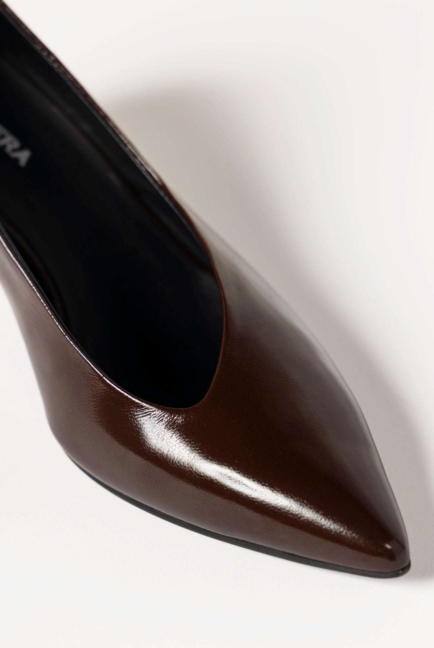 swatch_Brown patent gil pump