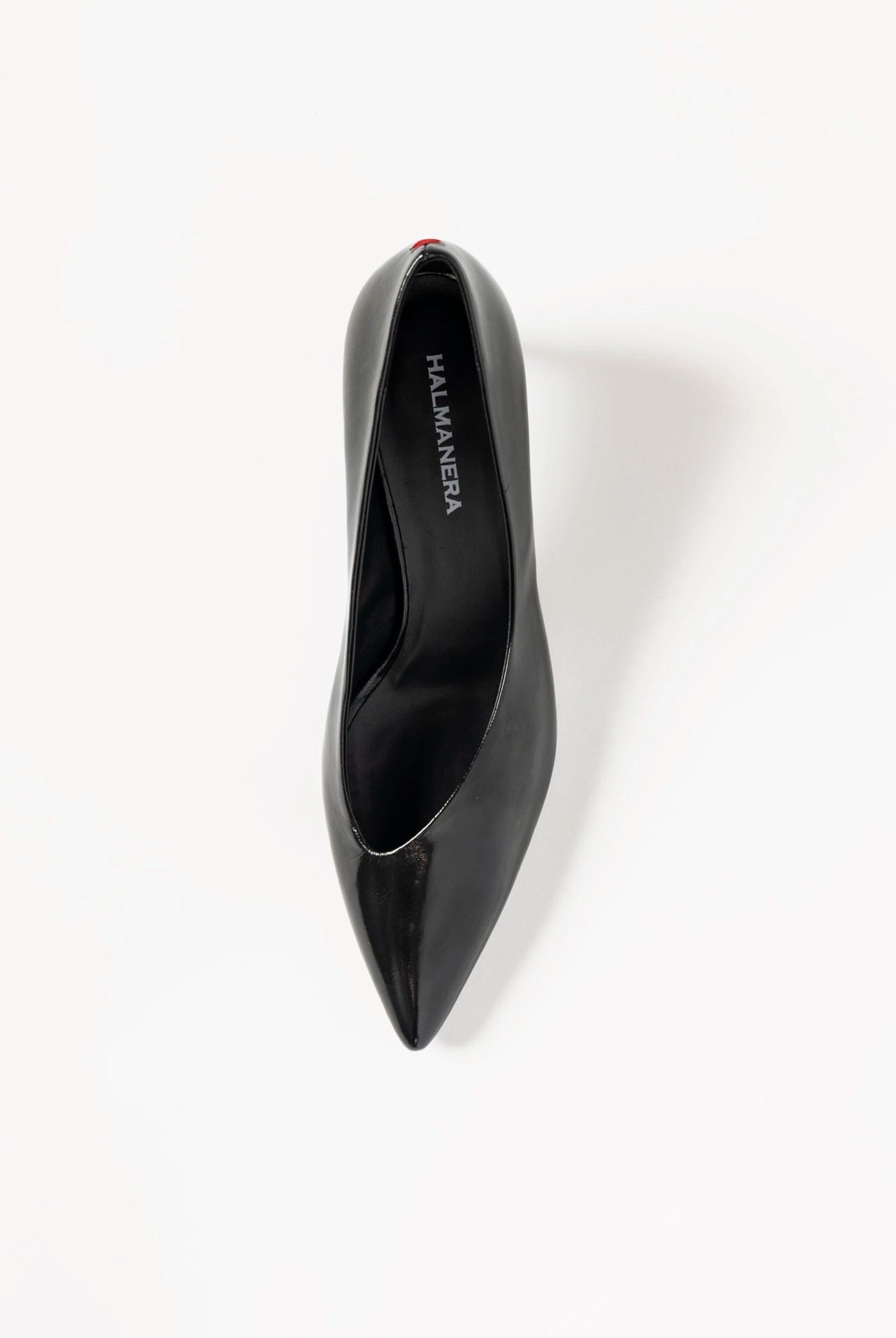 swatch_Black Patent gil pump
