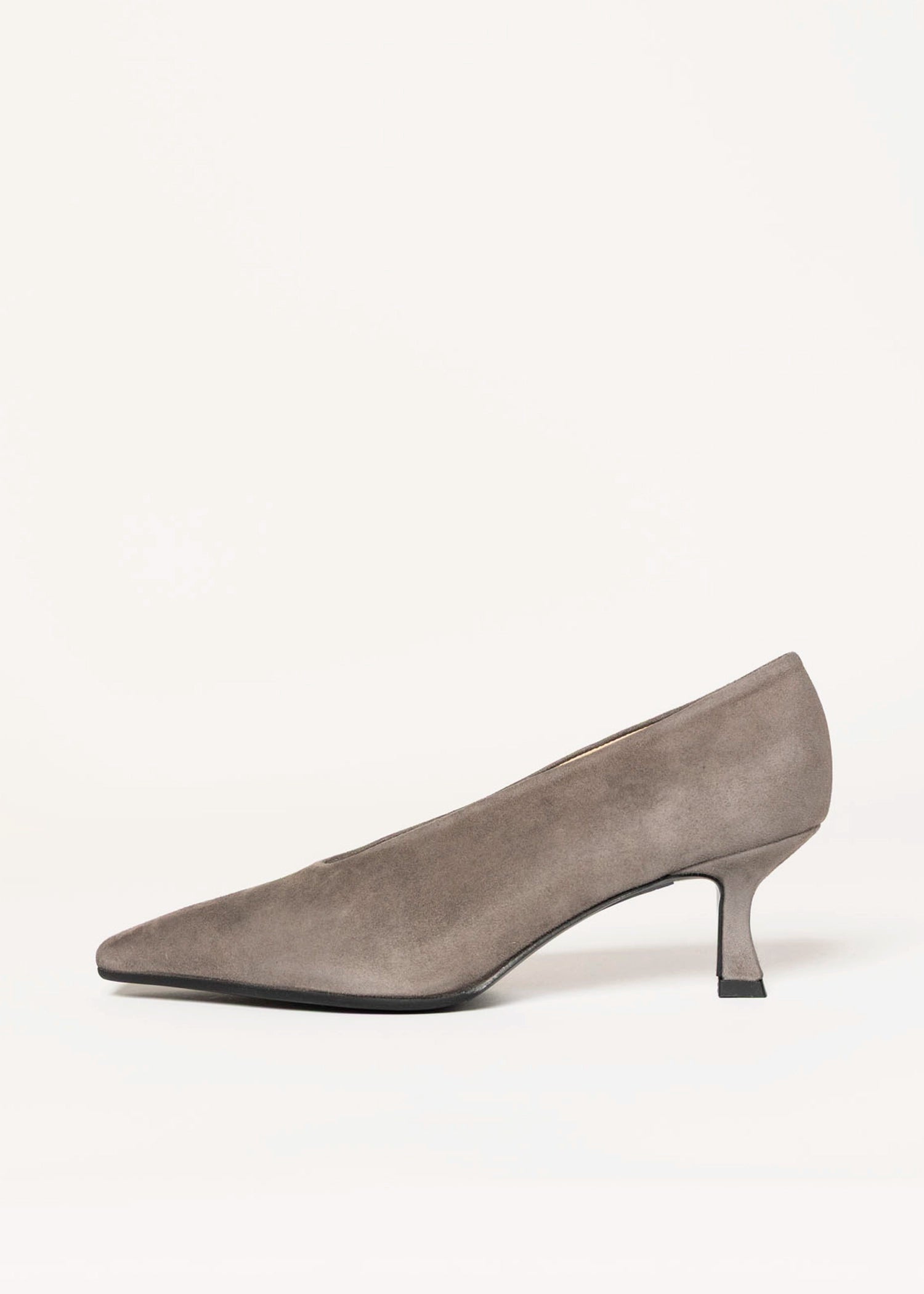 swatch_Grey Suede pump