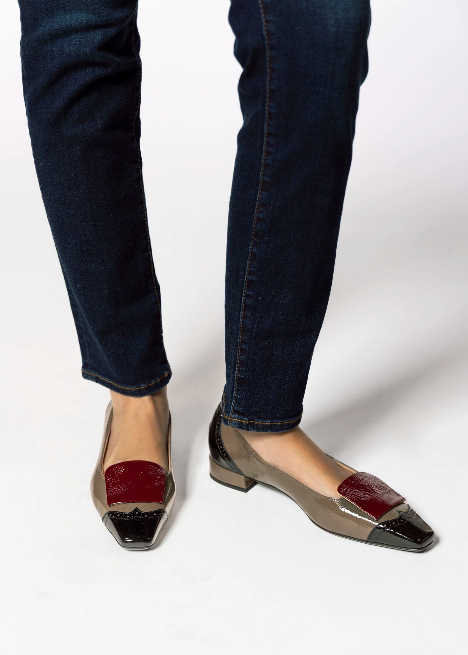 swatch_Taupe Multi spectator flat