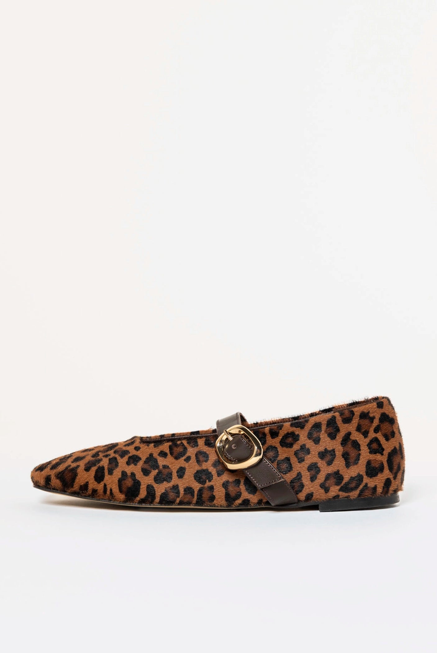 swatch_Leopard Haircalf mary jane flats