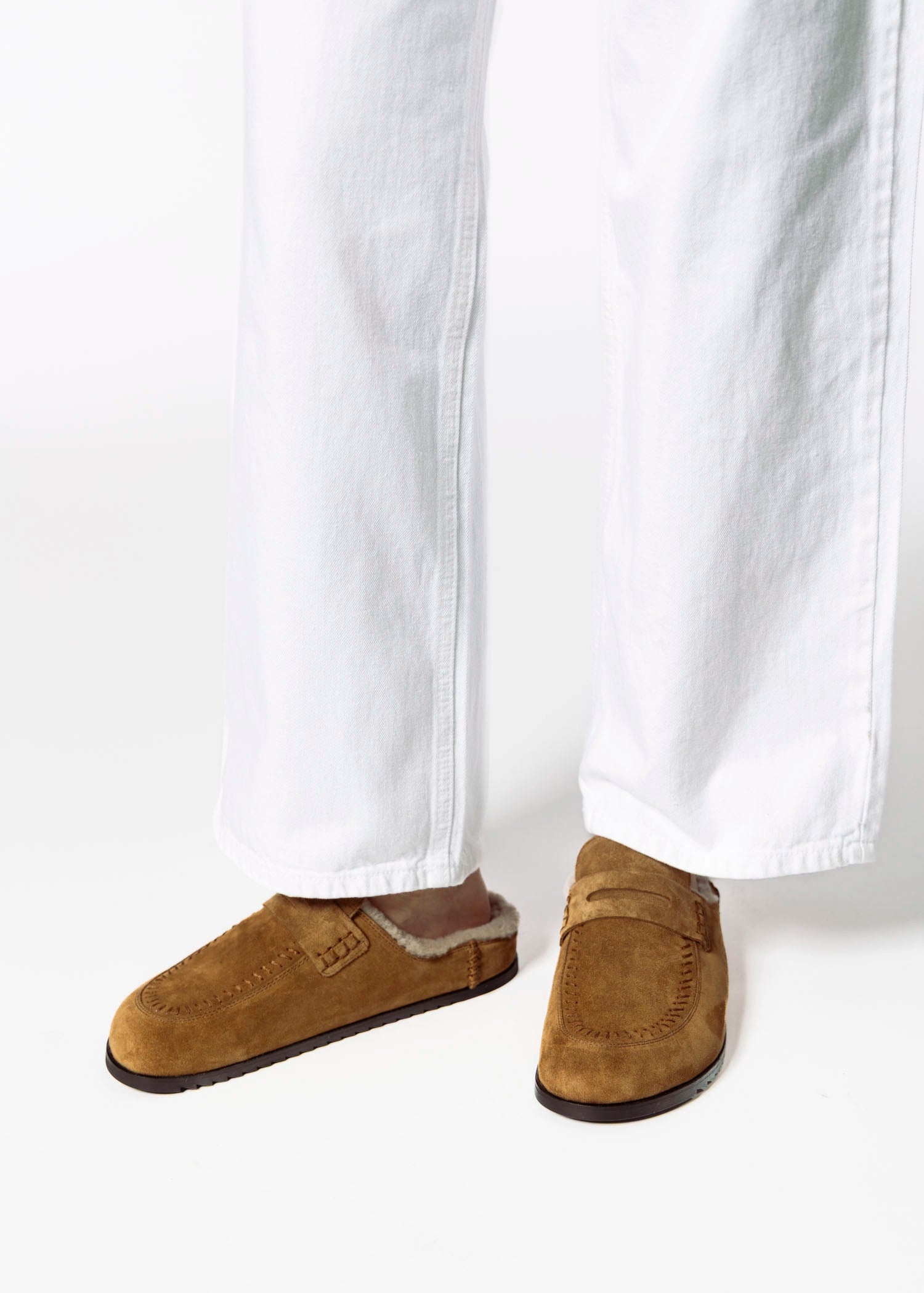 swatch_Sigaro Suede shearling lined clog shoes