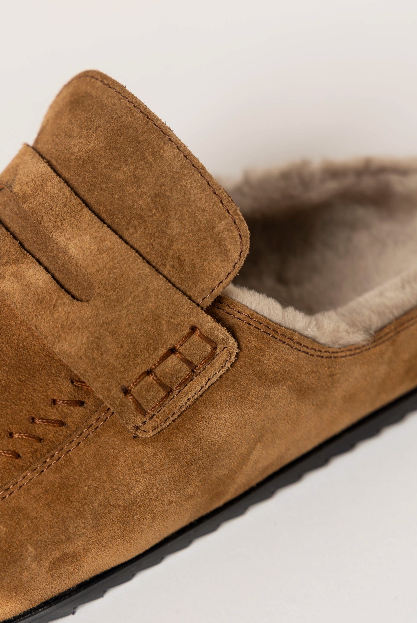 swatch_Sigaro Suede shearling lined clog shoes
