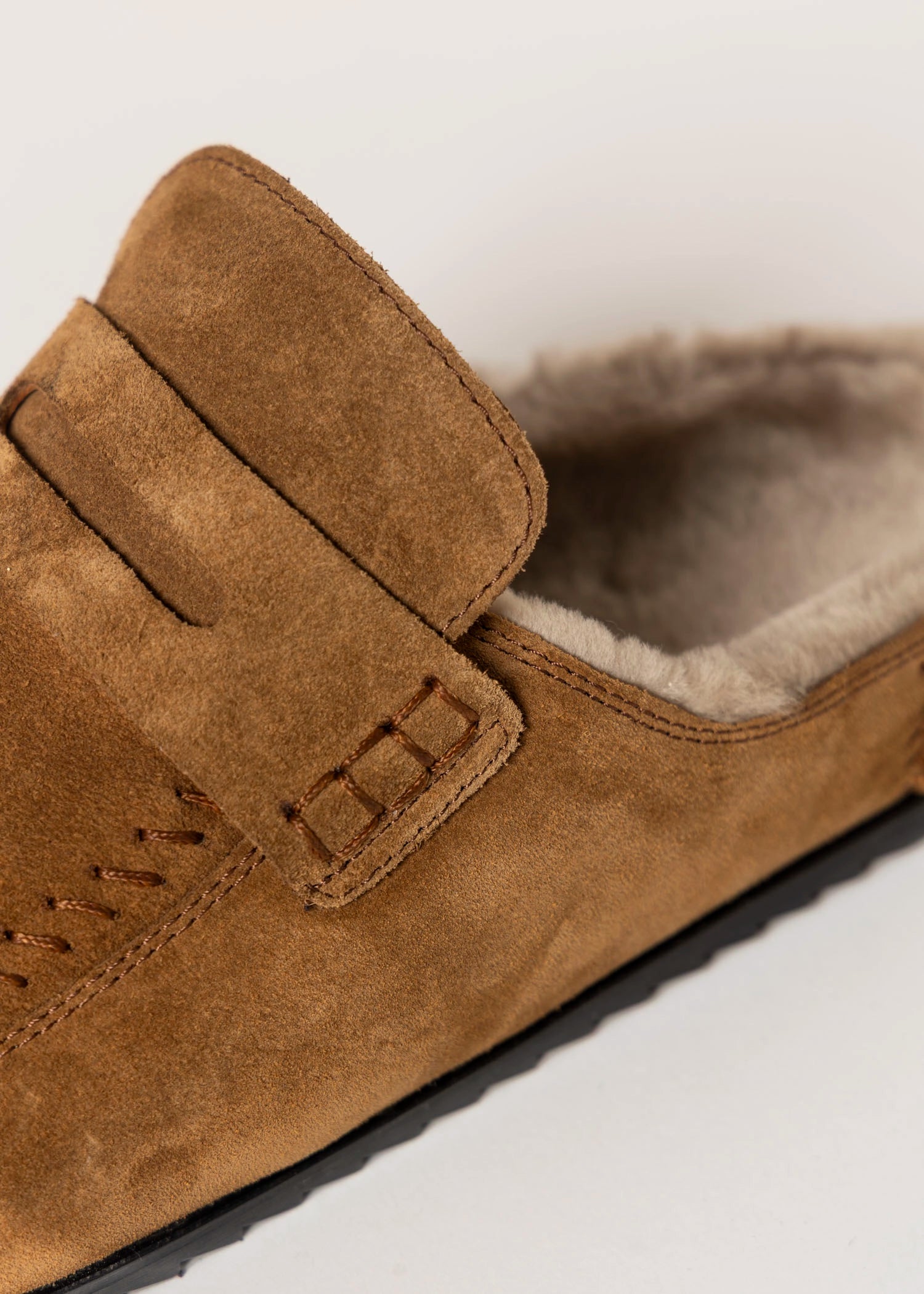 swatch_Sigaro Suede shearling lined clog shoes