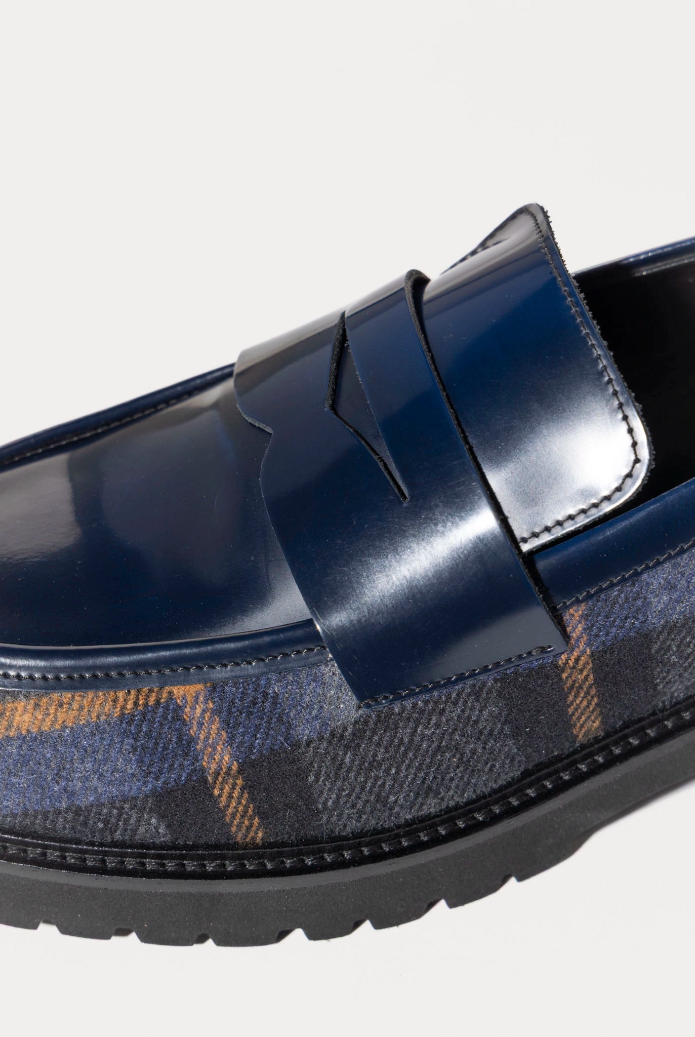 swatch_Navy Leather classic penny loafer