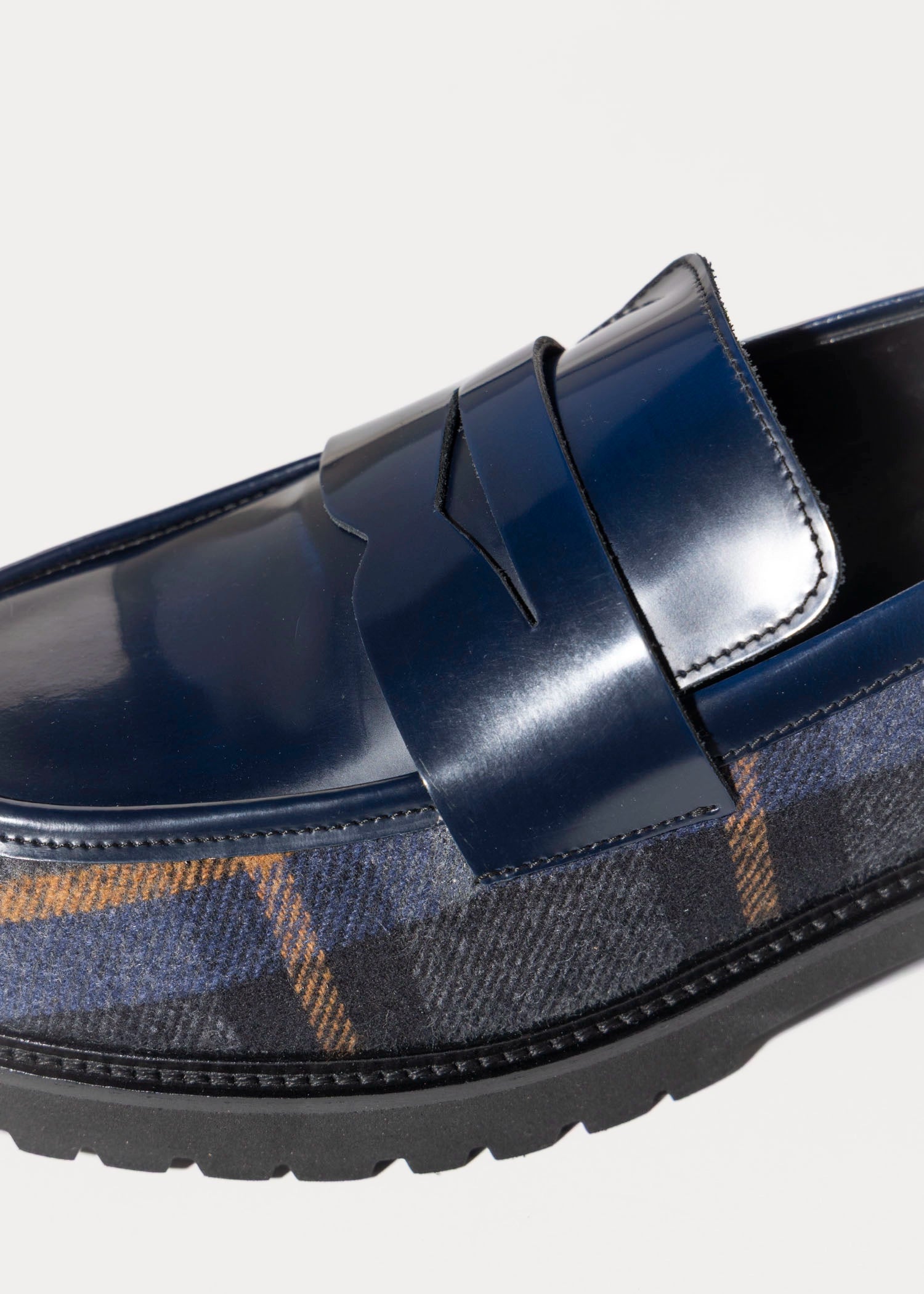 swatch_Navy Leather classic penny loafer