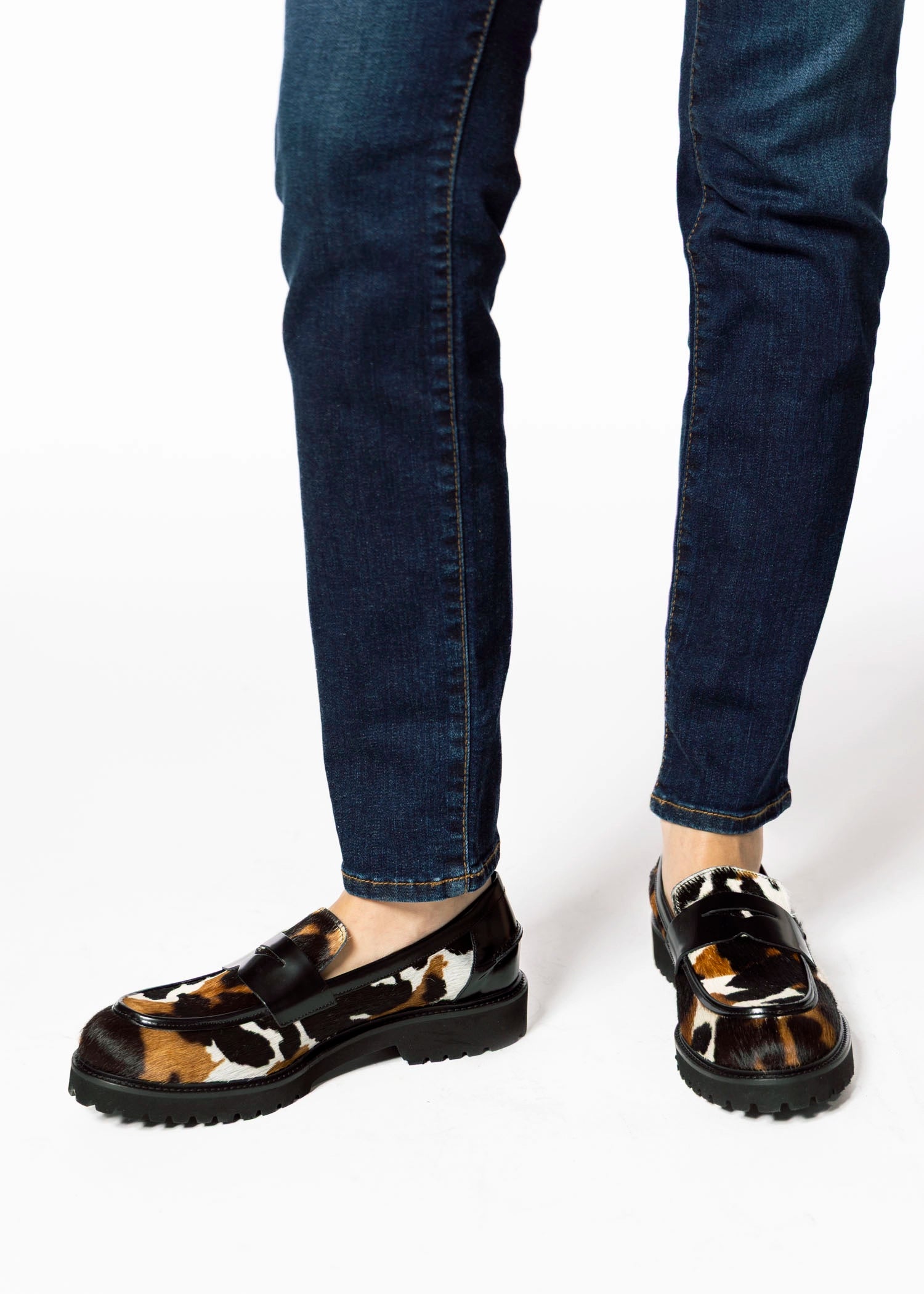 swatch_Cow Haircalf classic penny loafer