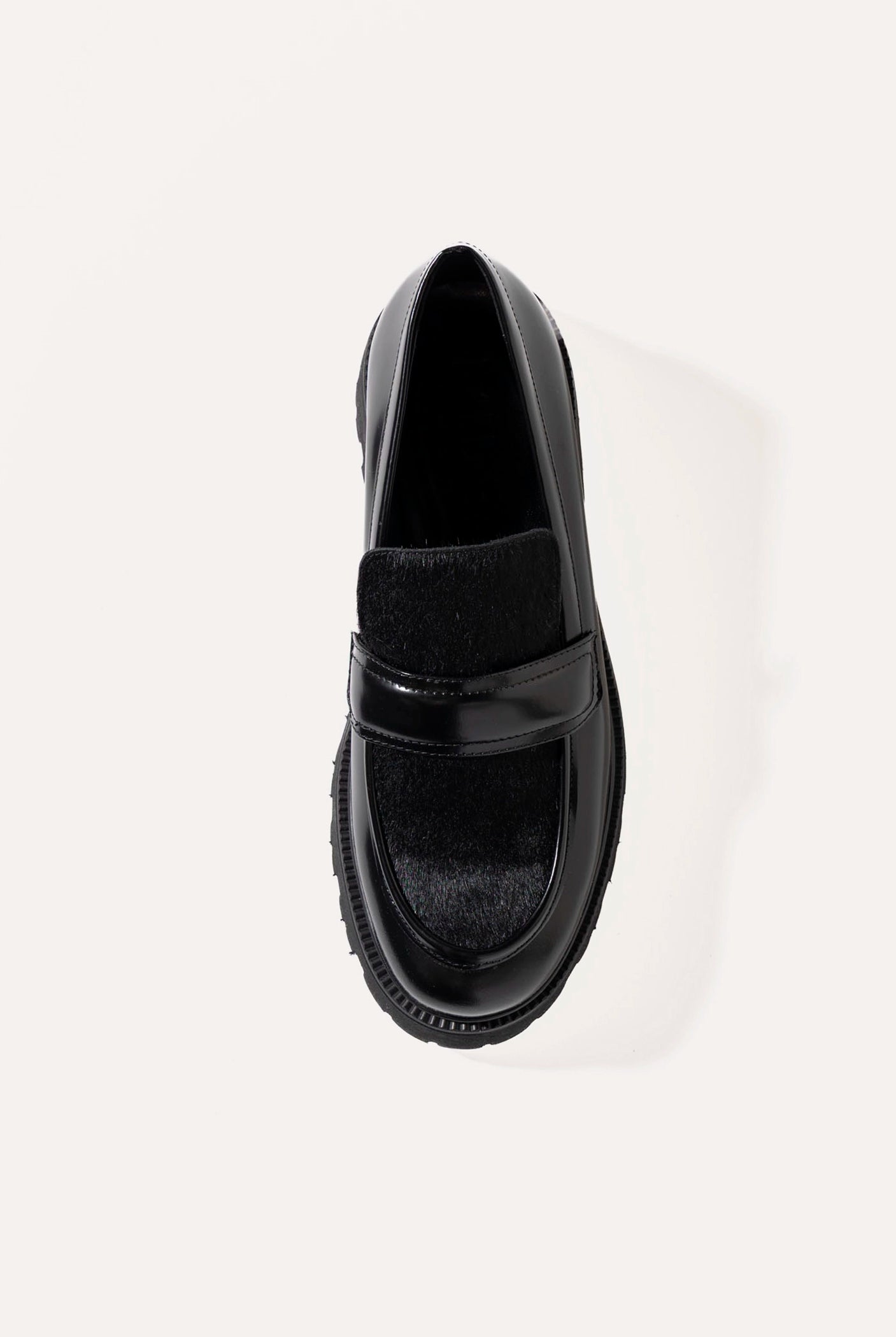 swatch_Black Leather lug sole loafer