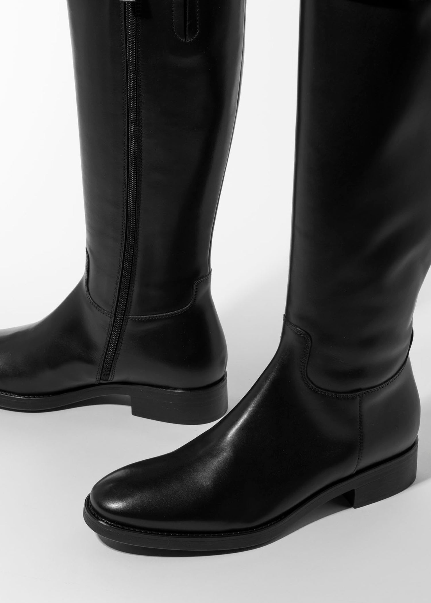 swatch_black leather classic riding boot boots