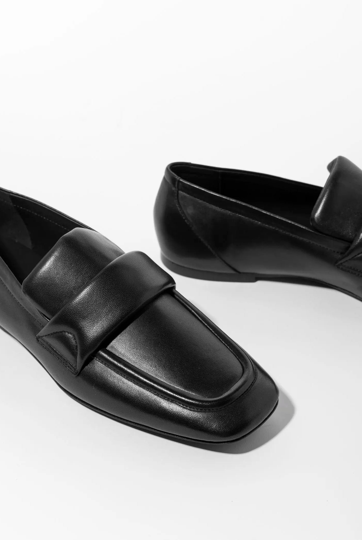 swatch_black leather leather loafer flat shoes