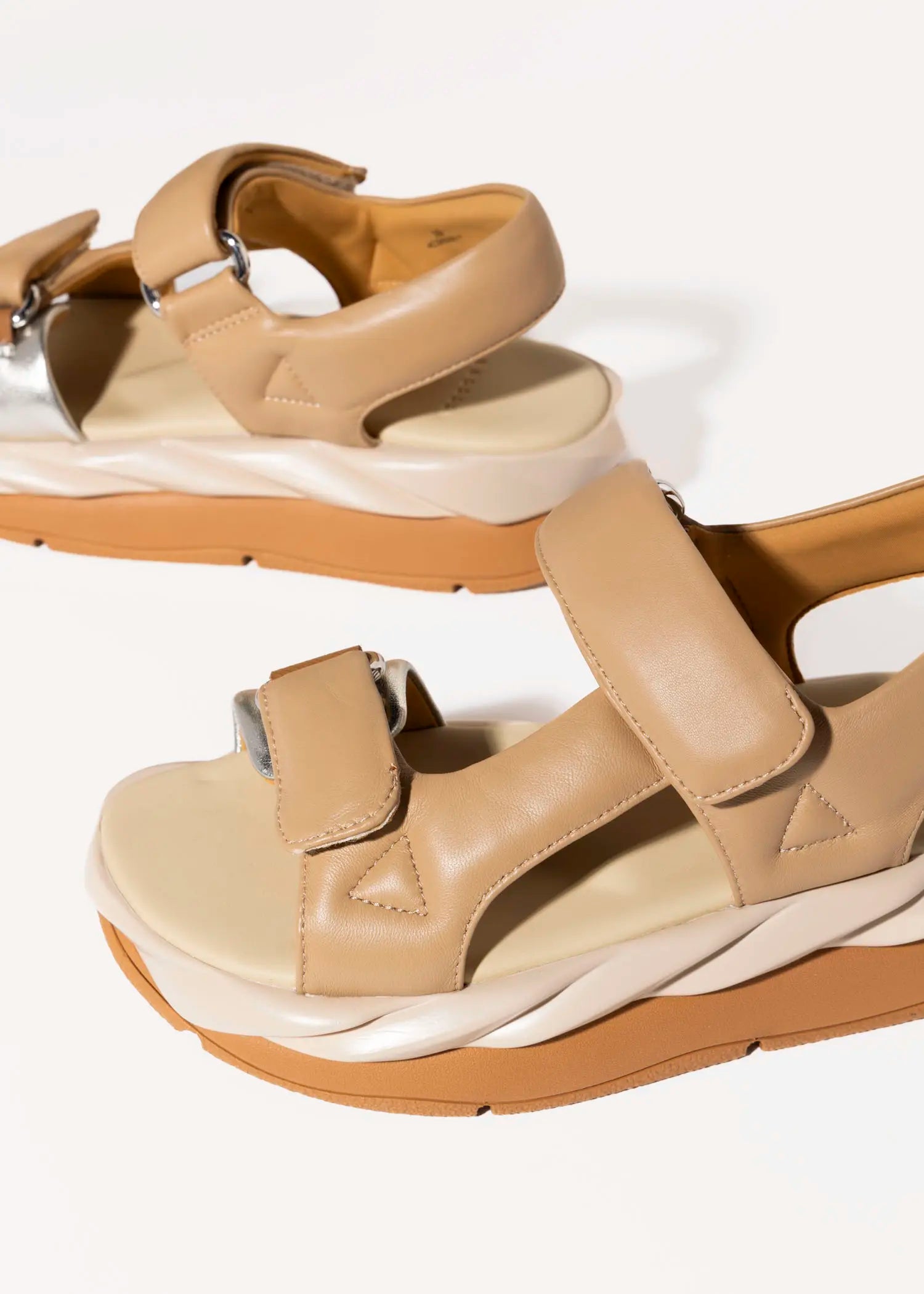 swatch_neutrals mellow viva sandal platform sandals