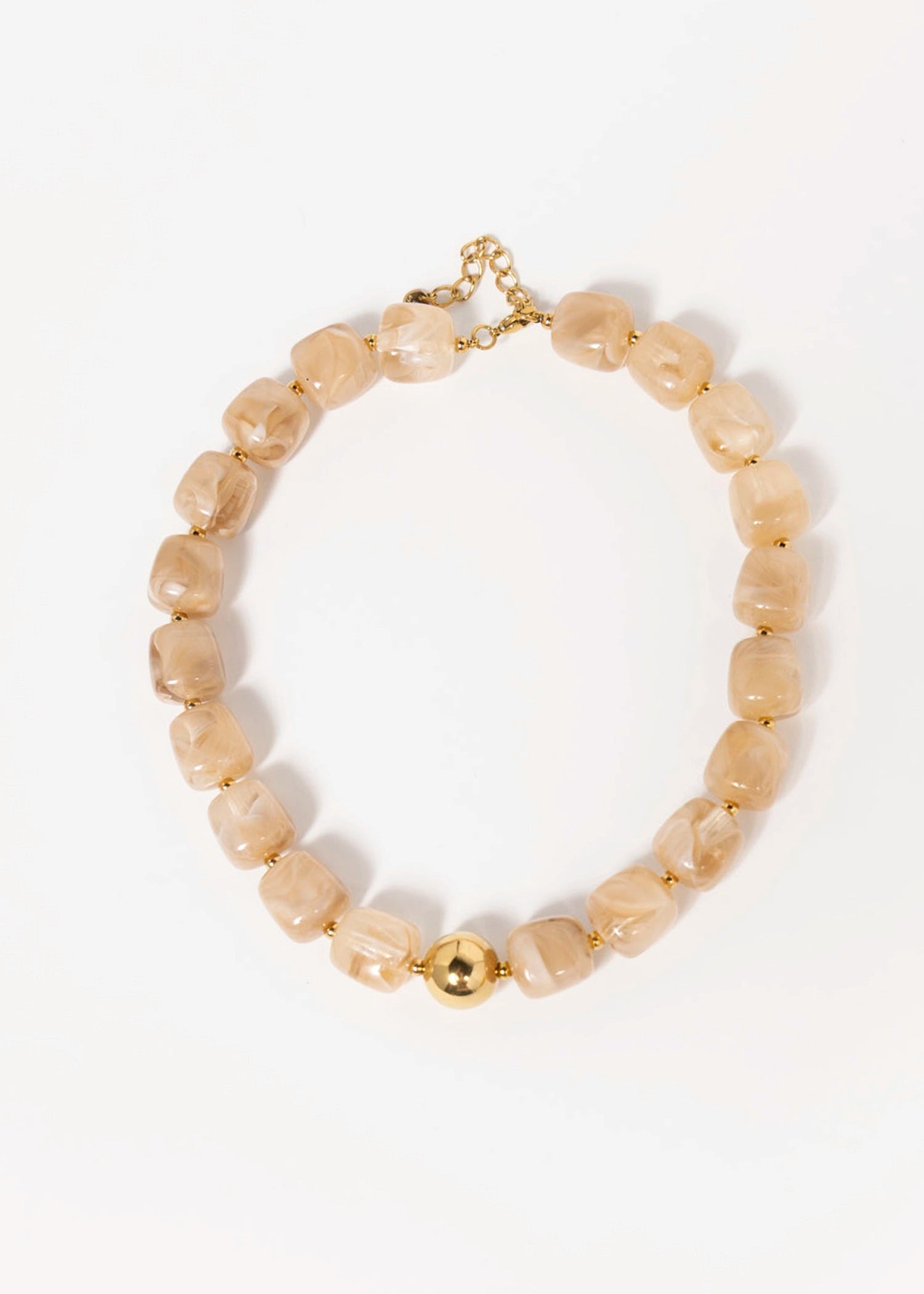 swatch_Beige pebbles beaded necklace