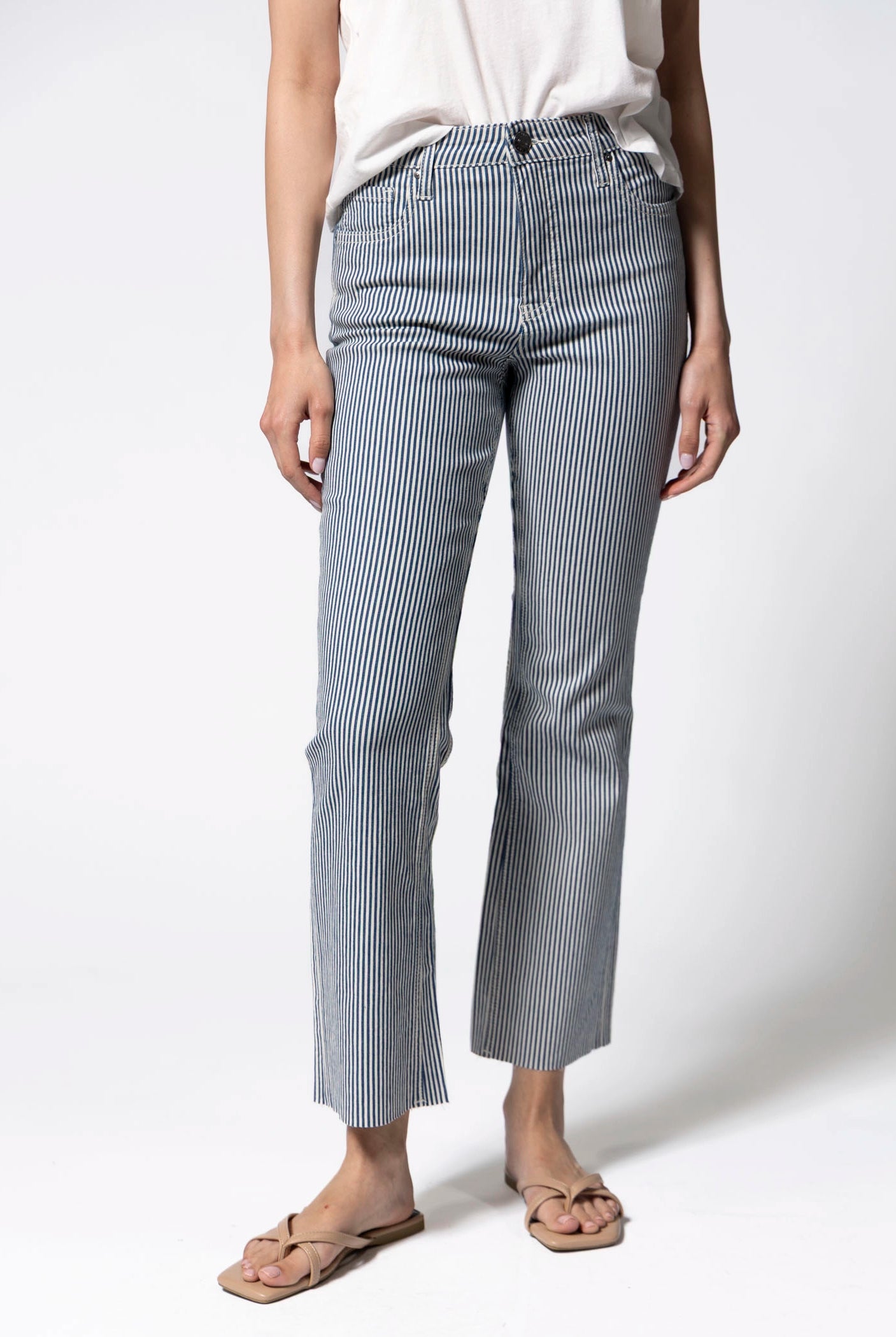 swatch_Pinstripe kut from the kloth kelsey jean