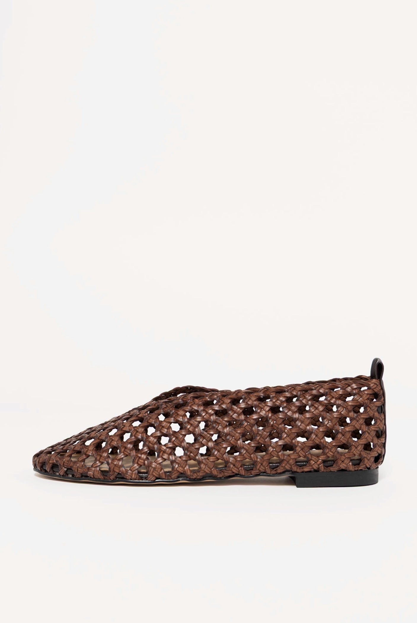 swatch_Chocolate Leather tony bianco Cheeky woven flat