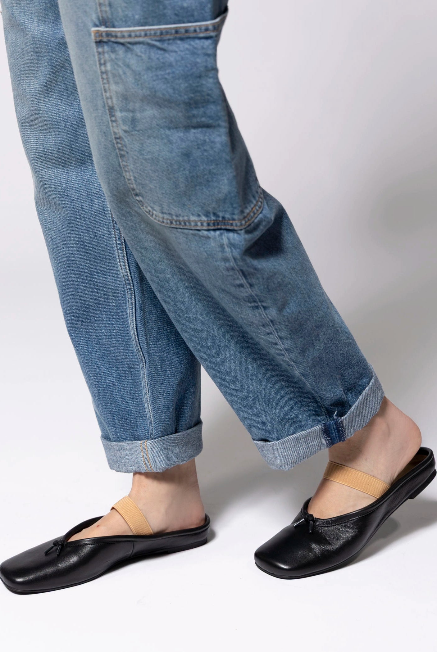 swatch_Black Leather tony bianco city ballet flat slide