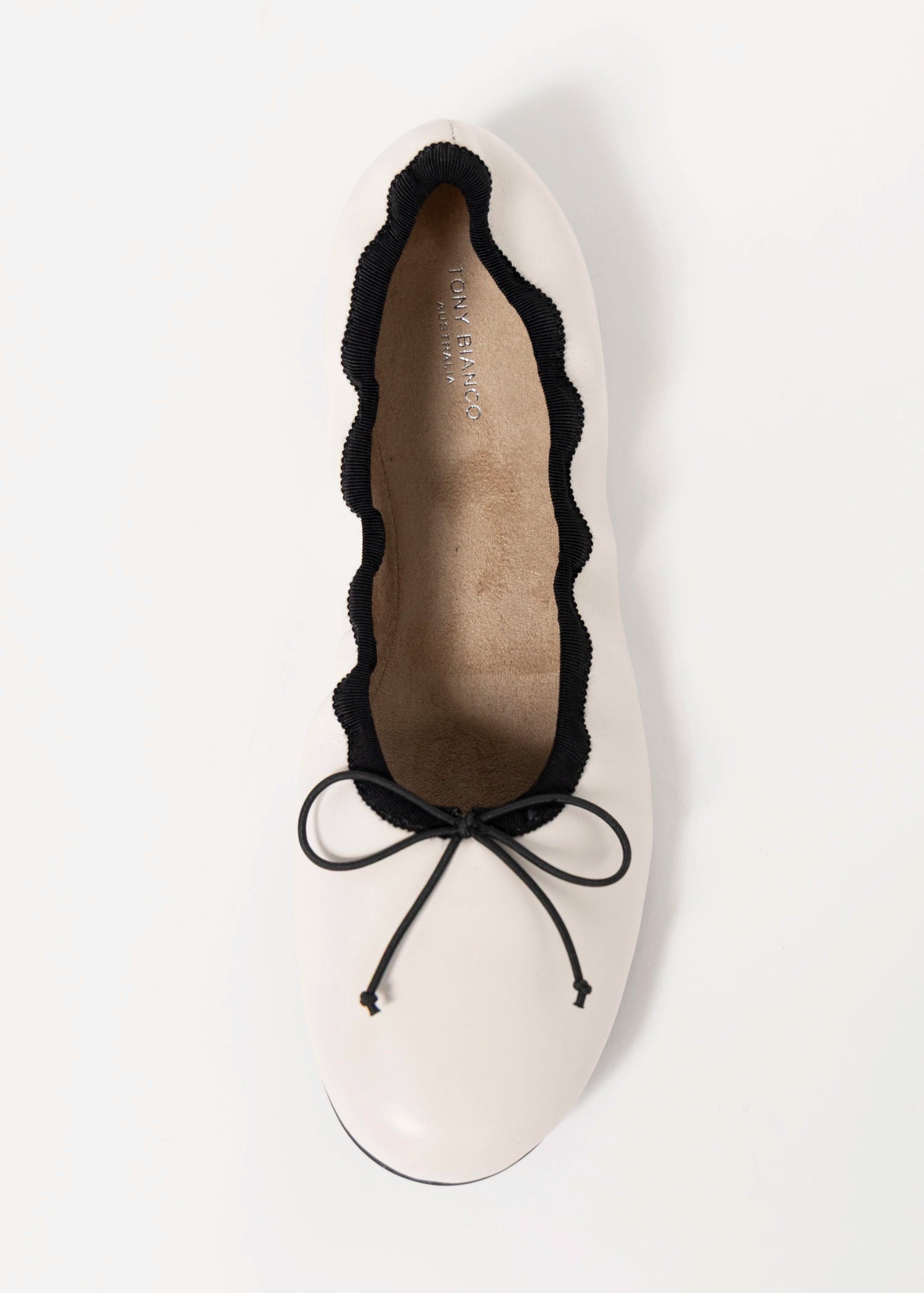 swatch_Dove Leather tony bianco chelsea ballet flat