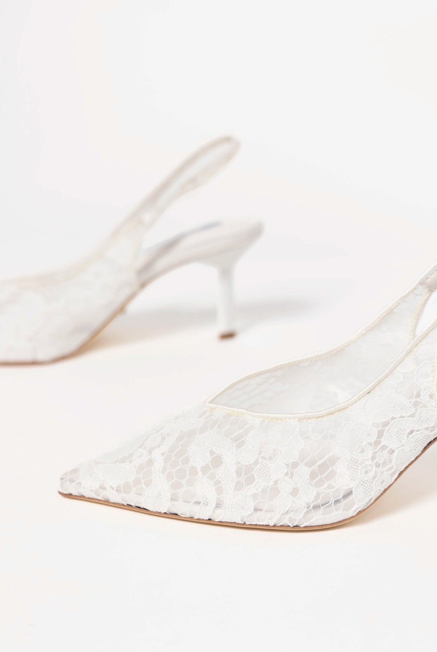 swatch_Ivory tony bianco breeze lace slingback pump