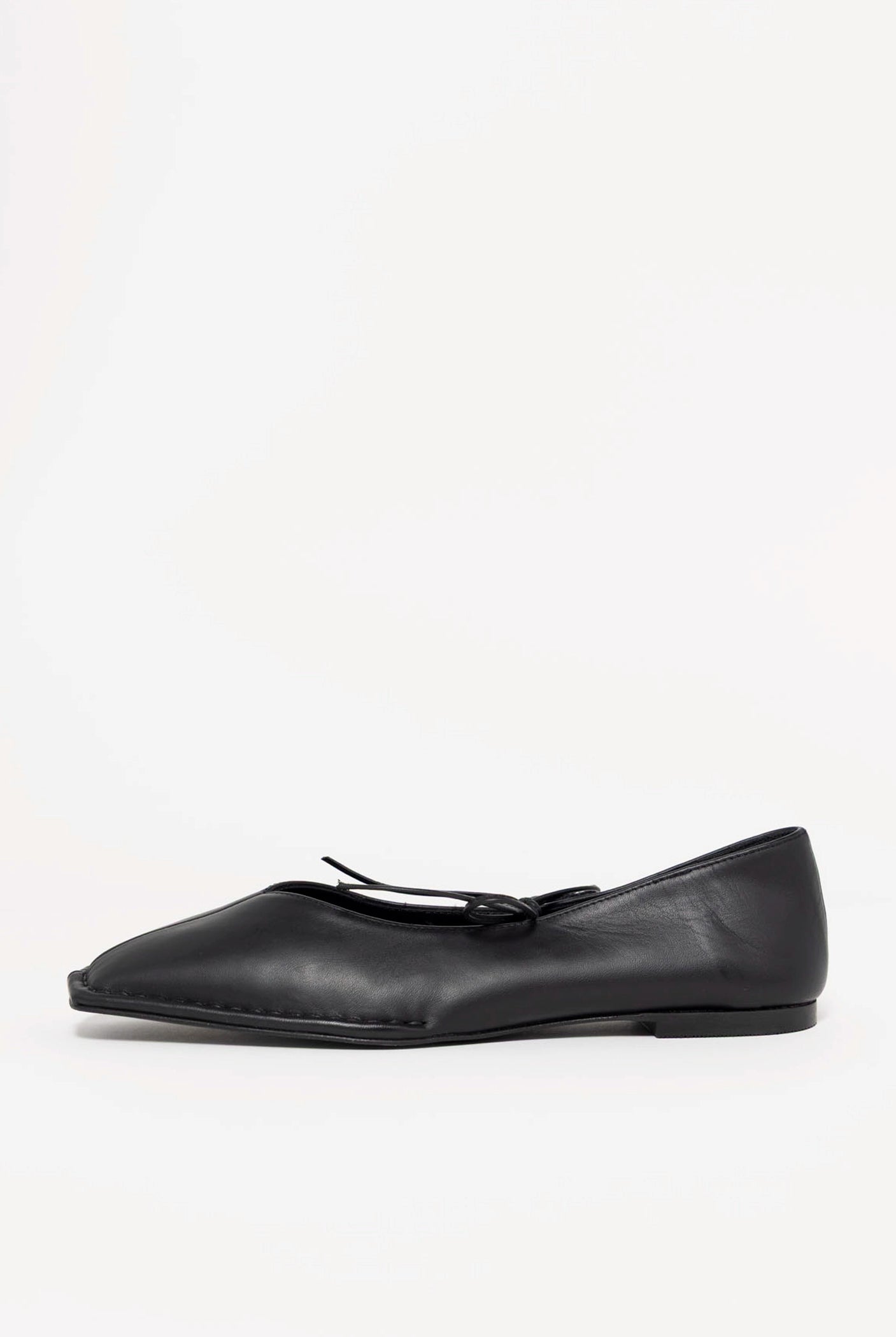 swatch_Black Leather alohas sway ballet flat