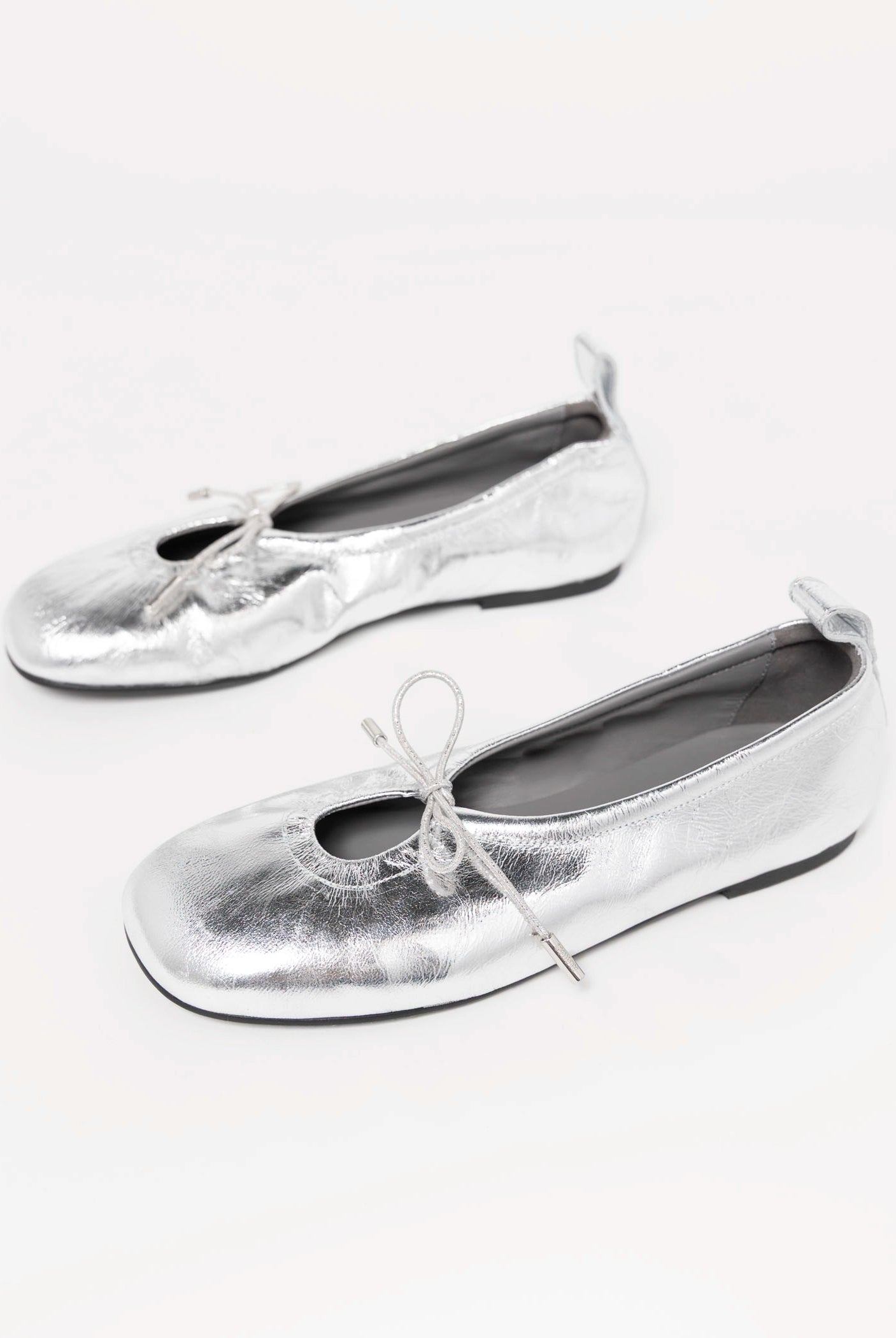 swatch_Silver Leather alohas rosalind ballet flat