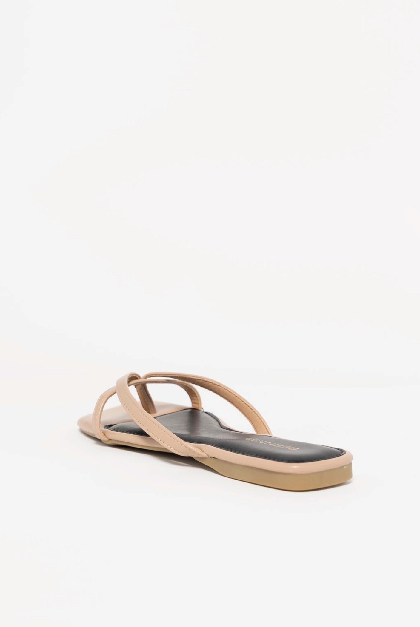 swatch_Beige Kace thong sandal
