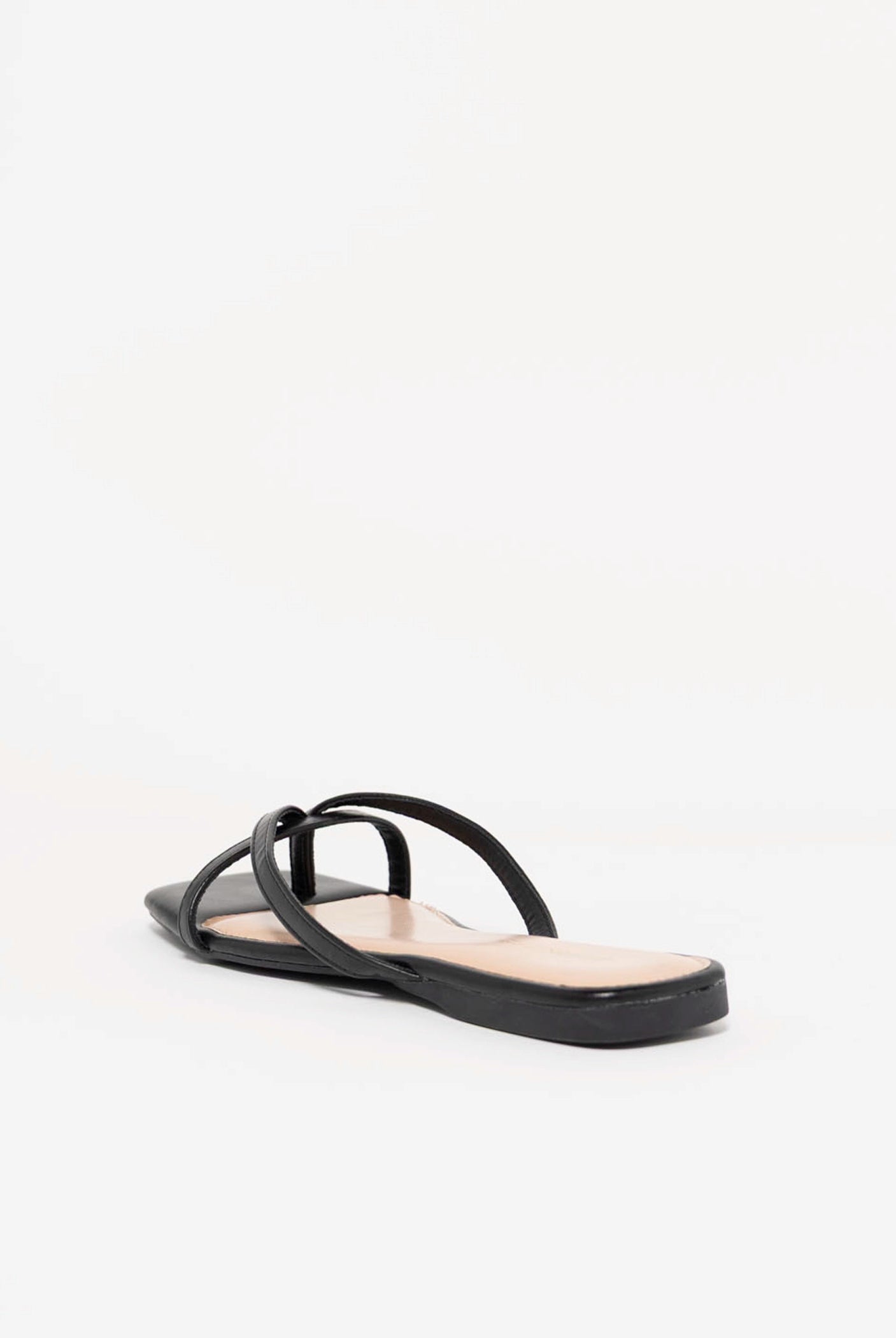 swatch_Black Kace thong sandal
