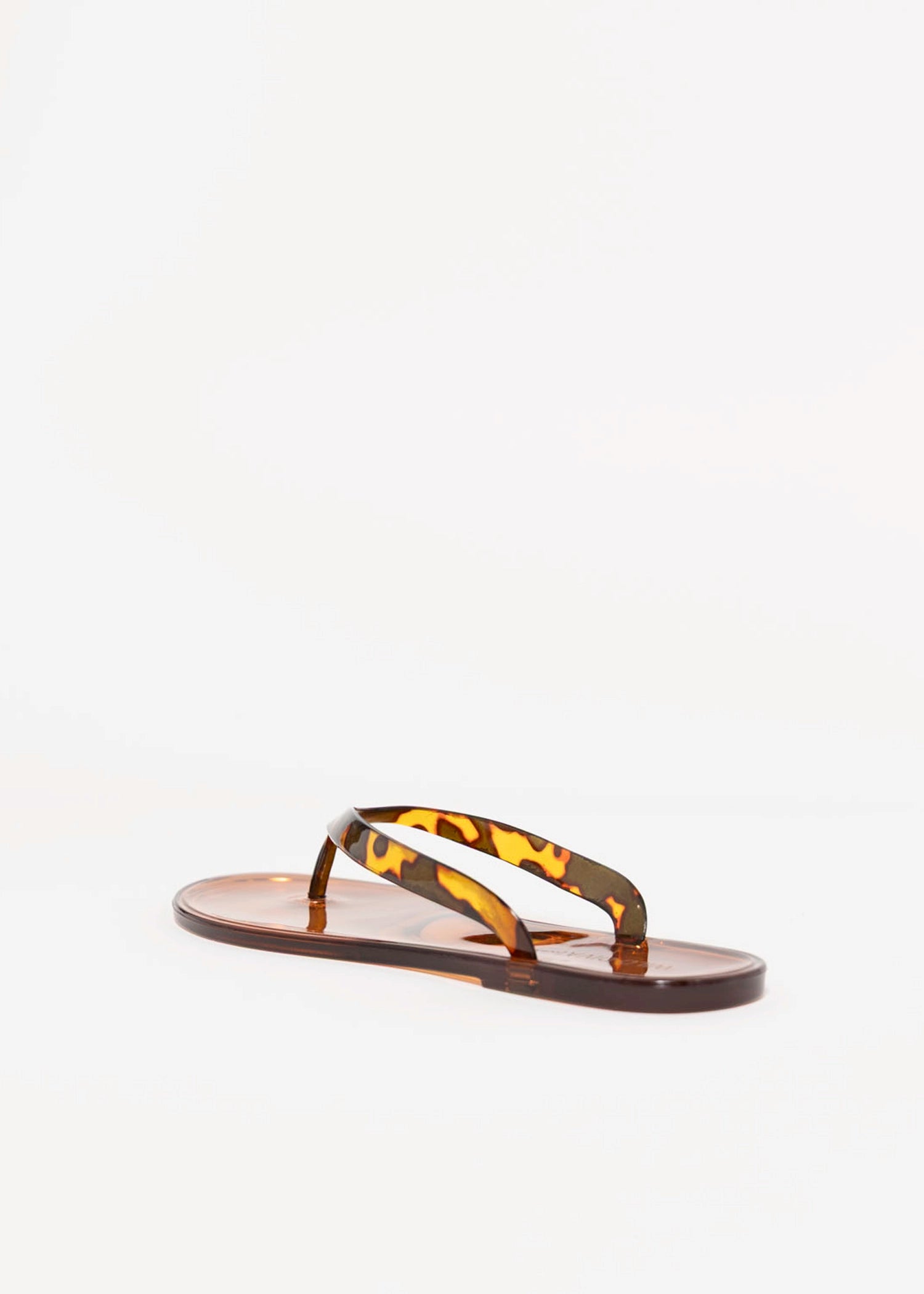 swatch_Tortoise jolie jelly thong sandal