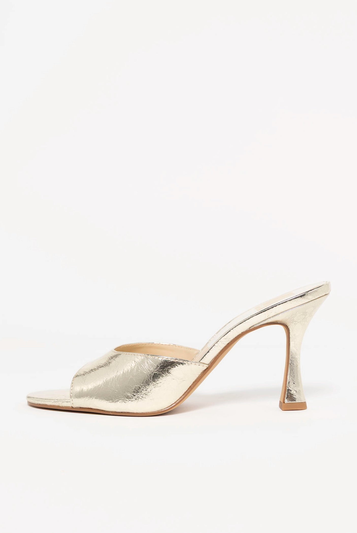swatch_Platinum Leather dolce vita rosha heeled sandal