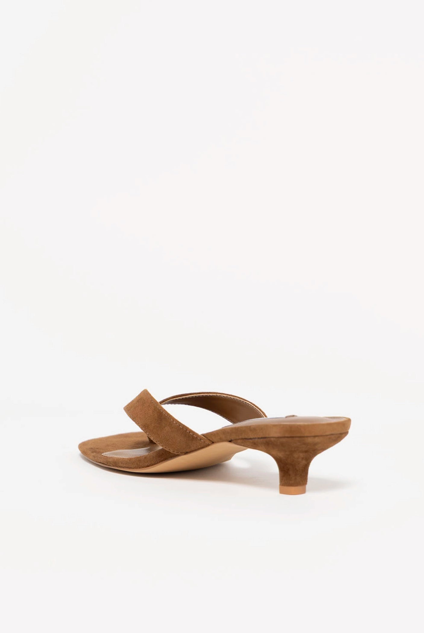 swatch_Chestnut Suede steve madden tracie thong sandal