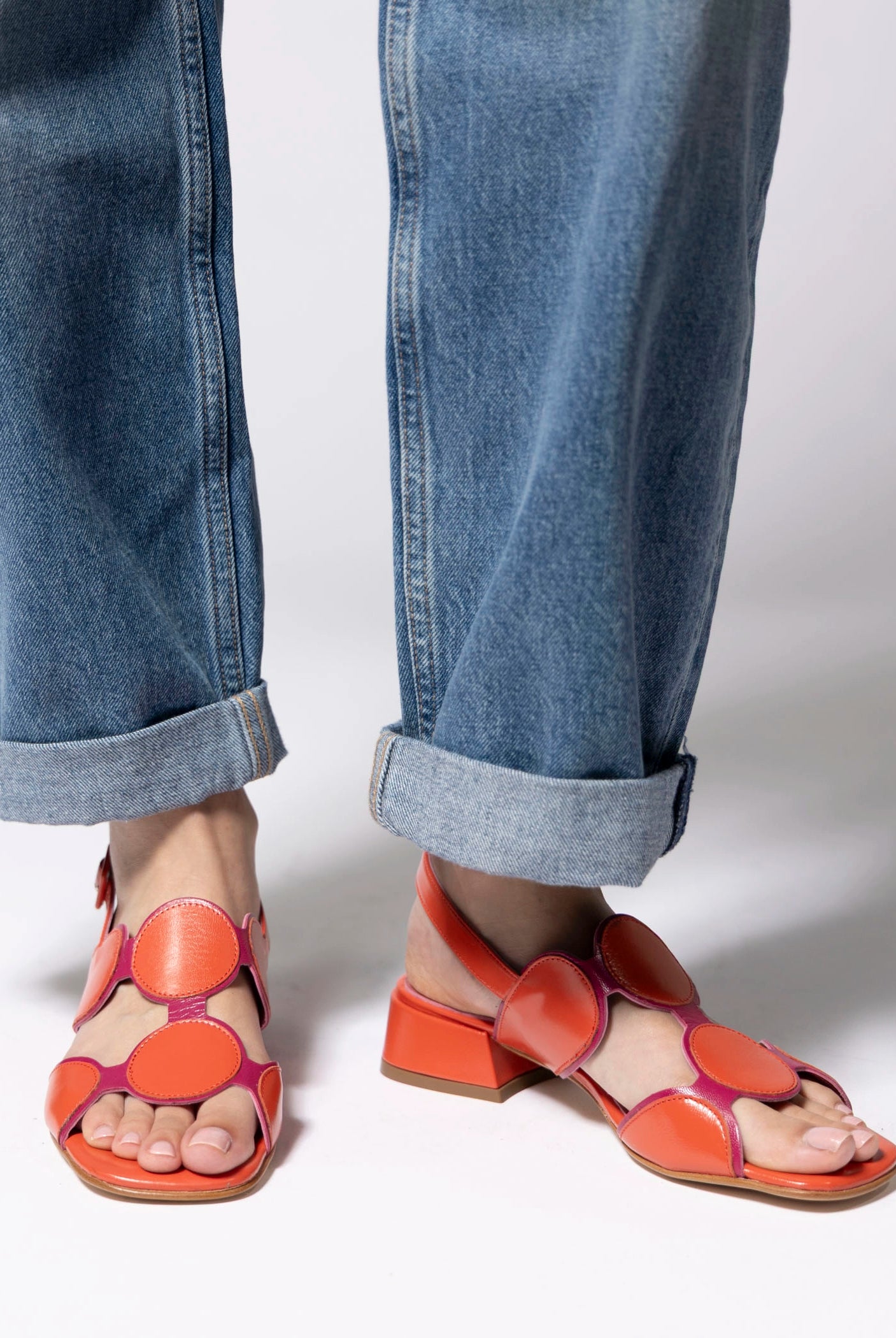 swatch_Fuchsia/Orange l'idea low heel sandal