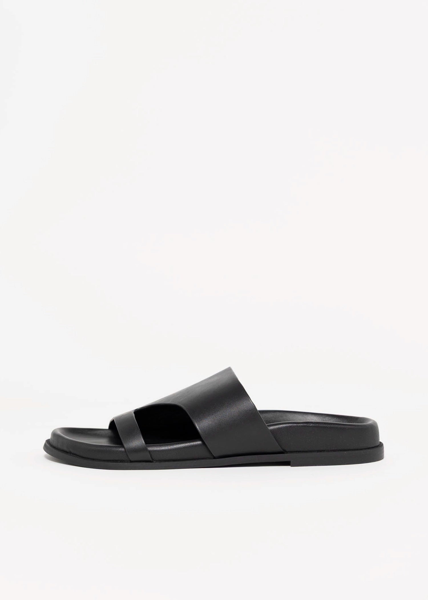 swatch_Black Leather matisse tanner slide sandal
