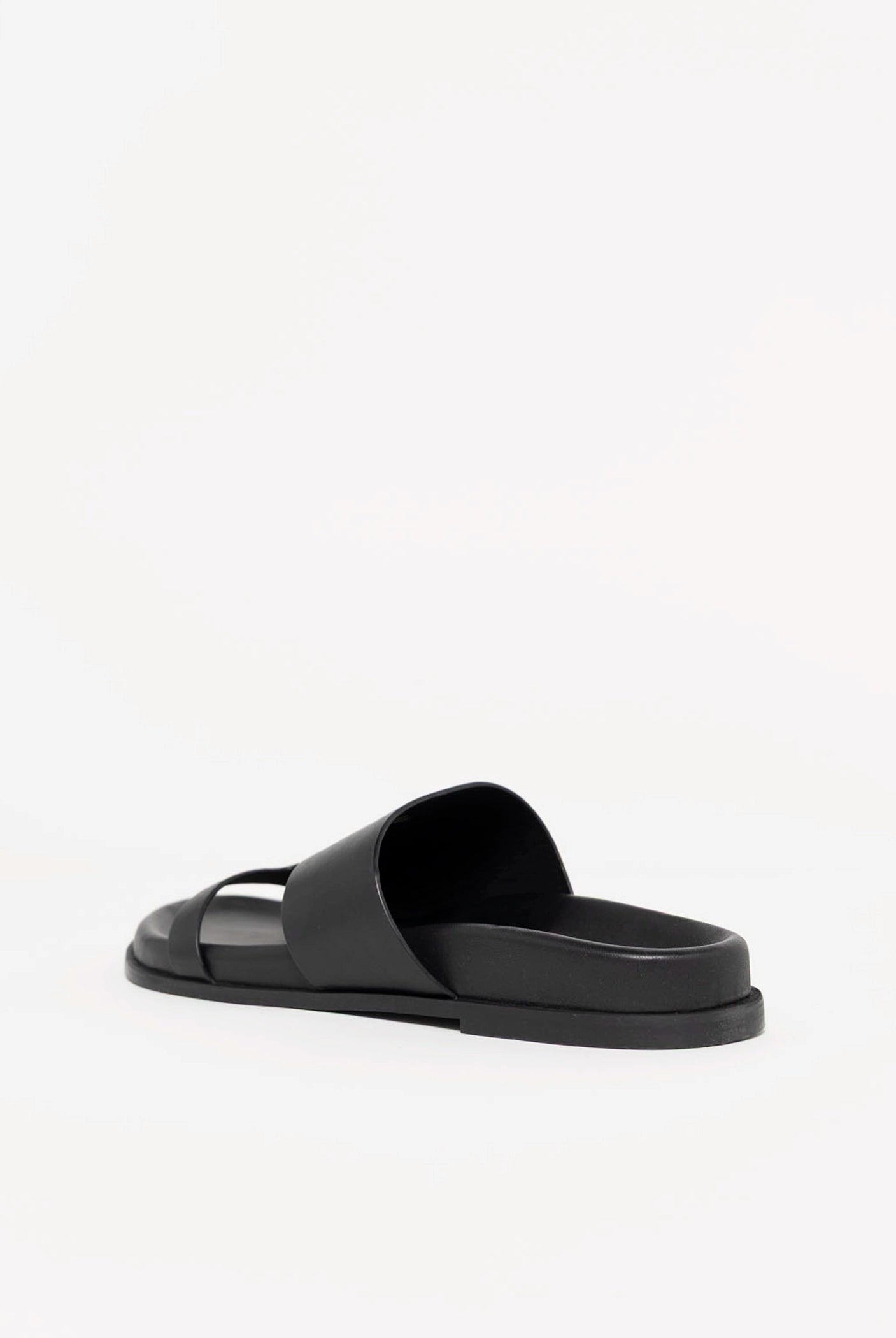 swatch_Black Leather matisse tanner slide sandal