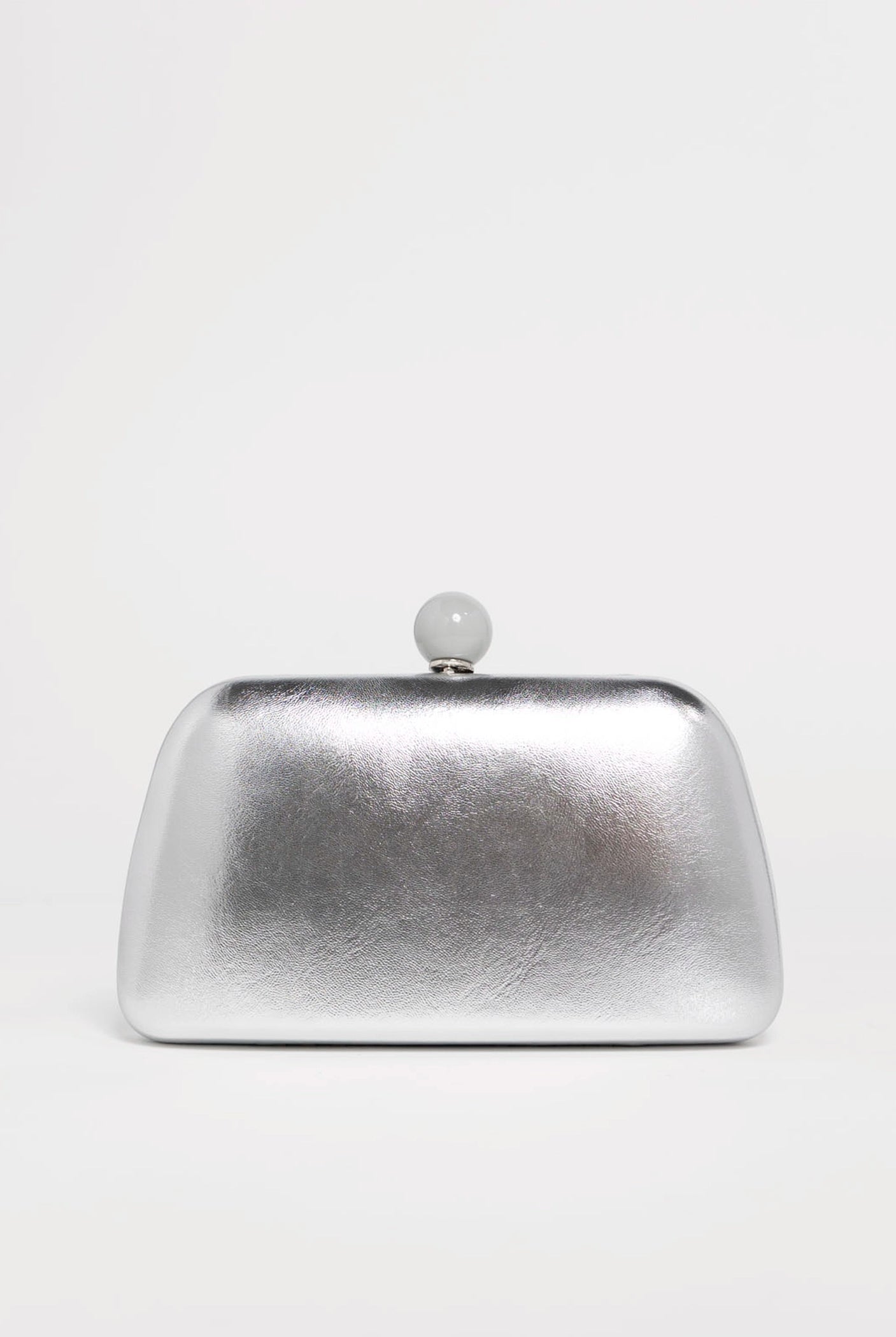 swatch_Silver urban expressions sahara clutch