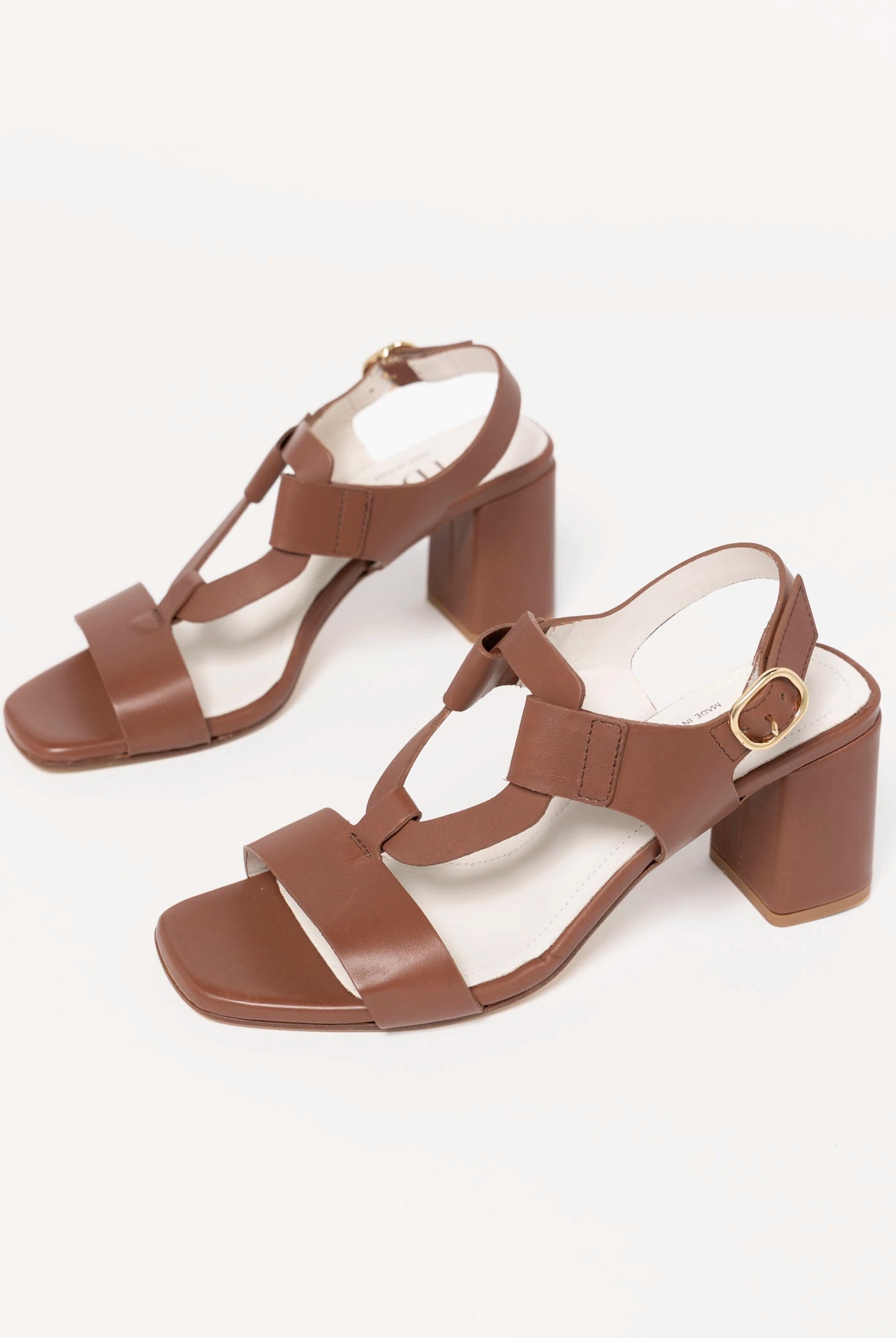swatch_Brown Leather l'idea heeled leather sandal