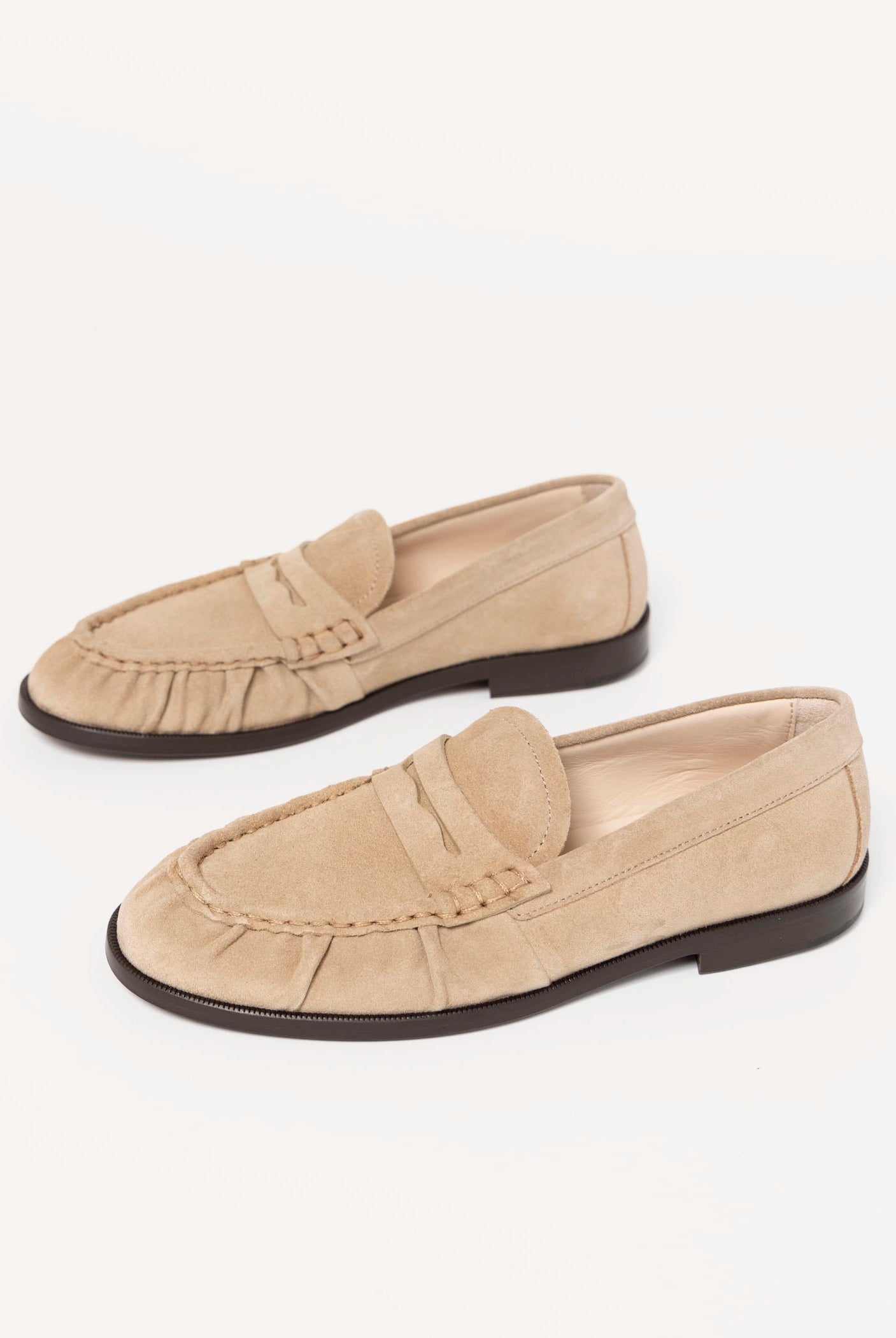 swatch_Sand Suede l'idea ruched leather loafer