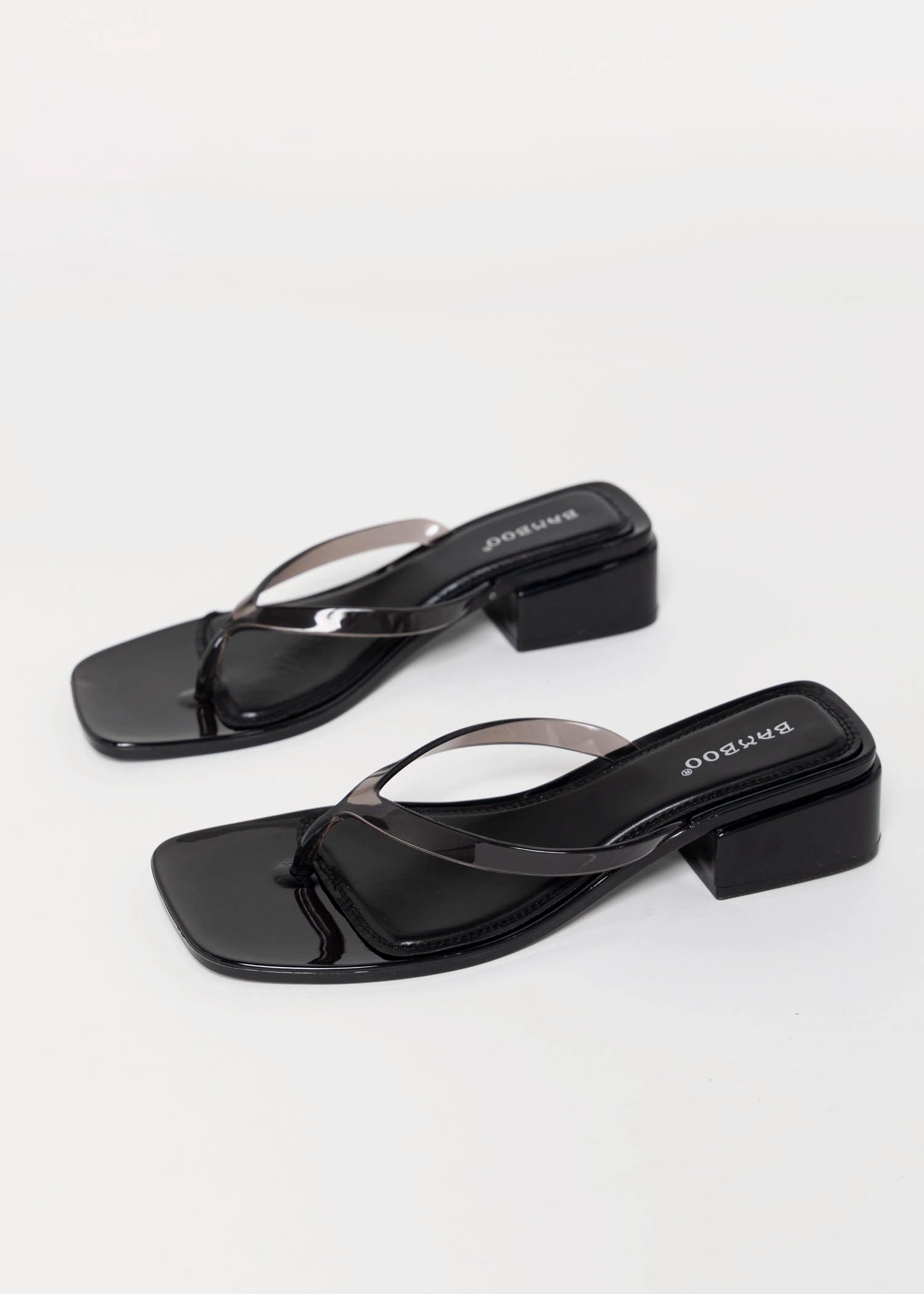 swatch_Smoke britney jelly thong sandal