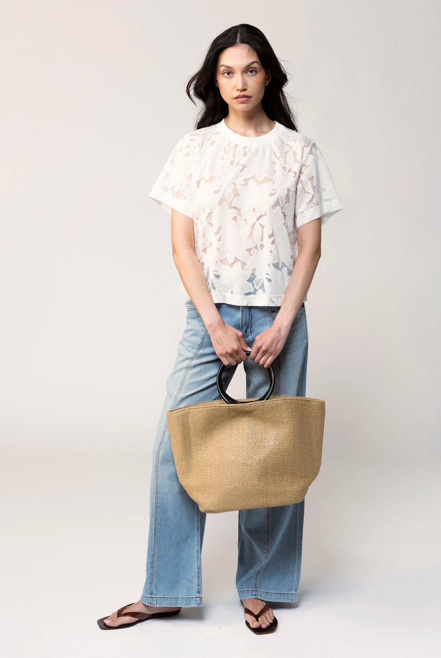 swatch_Camel circle handle straw tote