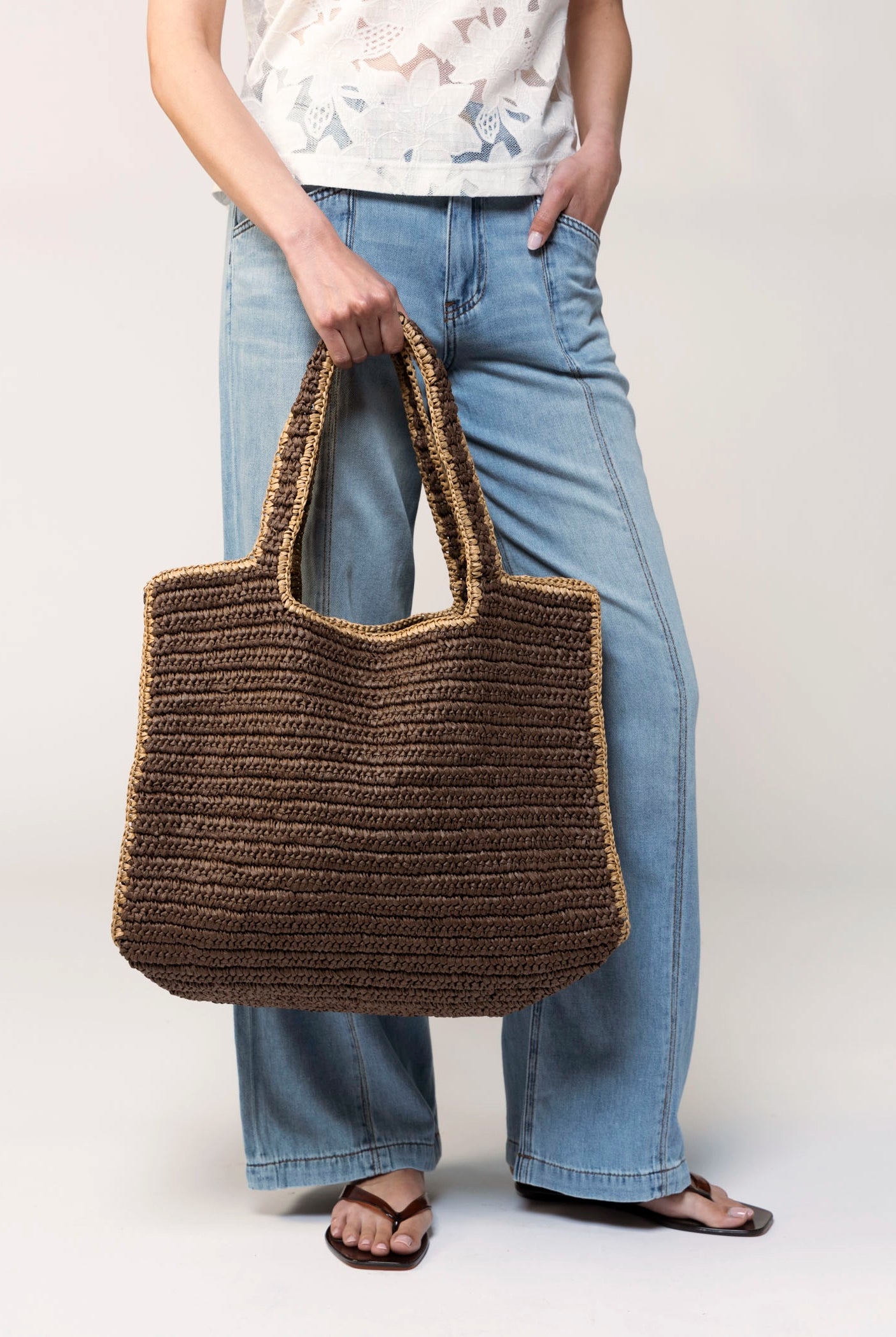 swatch_Chocolate urban expressions enid straw tote